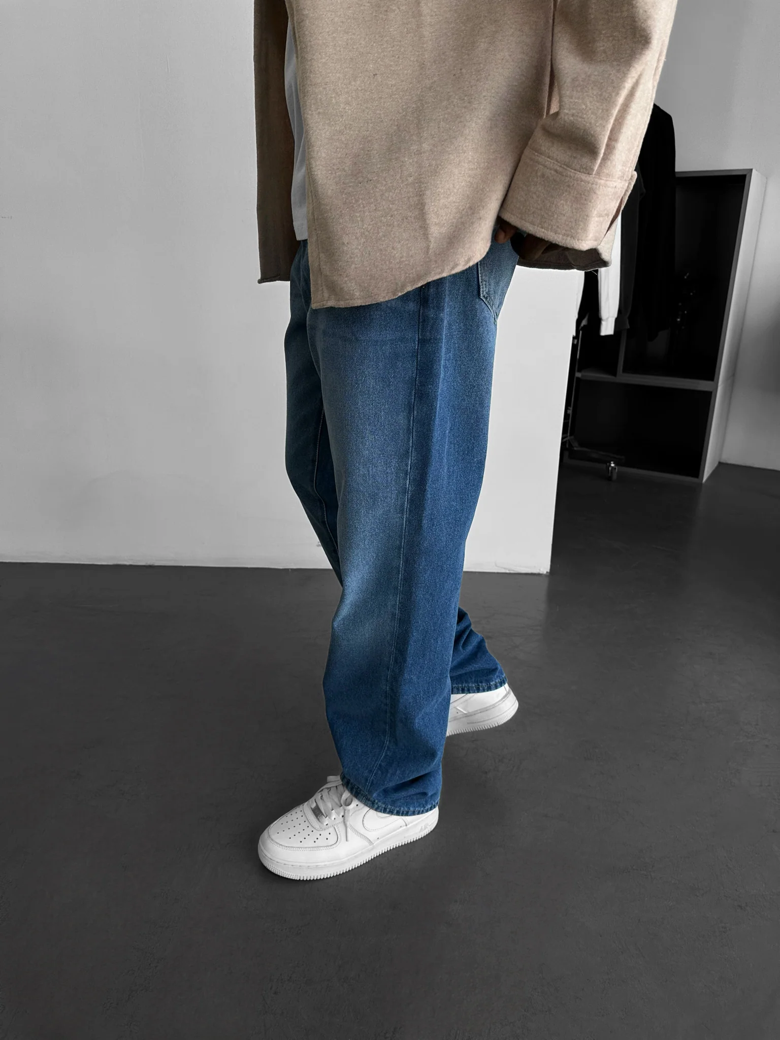 Baggy Fit Jeans - Blue - Image 3
