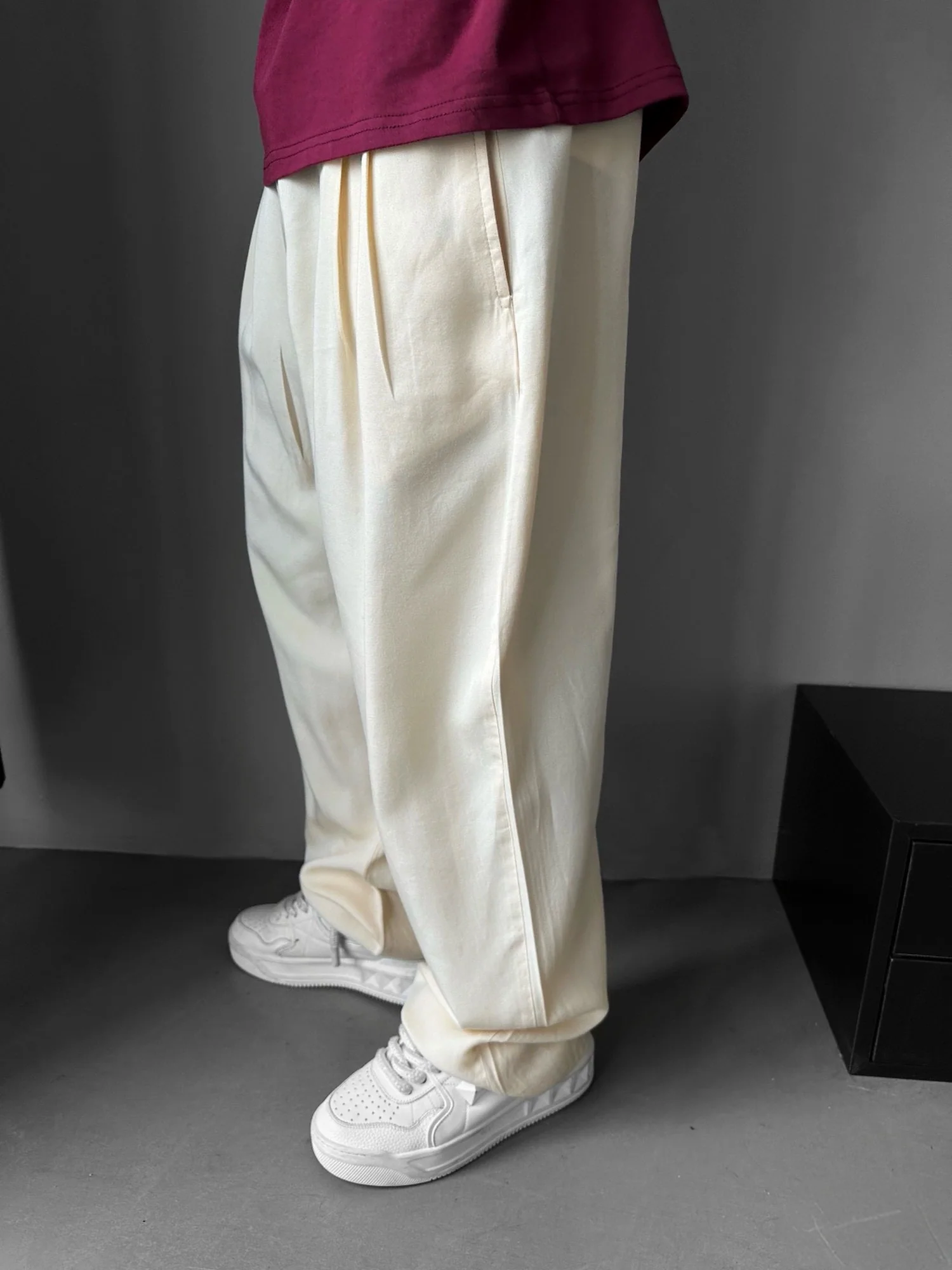 Baggy Pleats Trousers - Cremé - Image 2