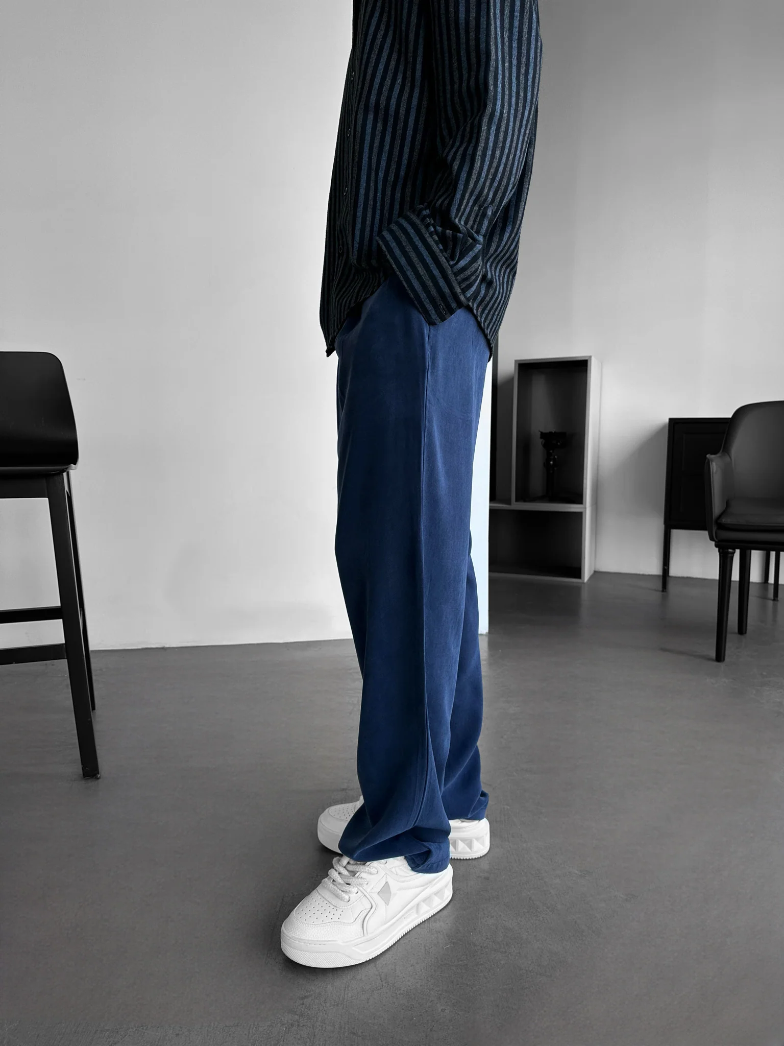 Baggy Tencel Trousers - Navy Blue - Image 4