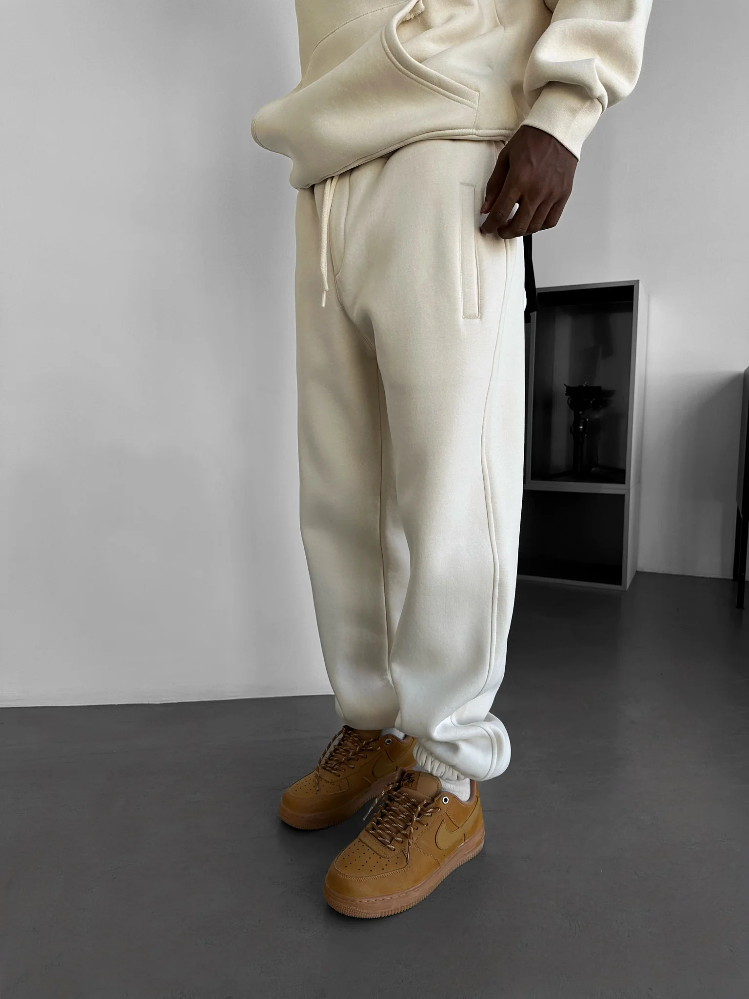 Basic Jogger - Beige - Image 2