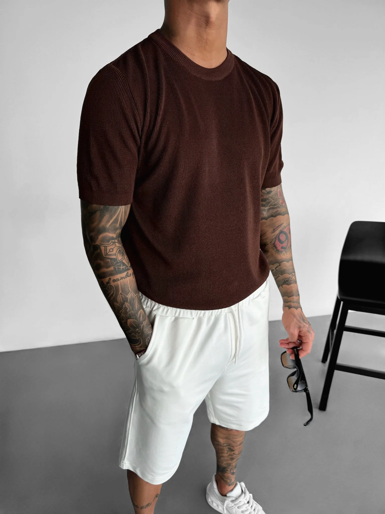 Basic Knit T-shirt - Brown - Image 3