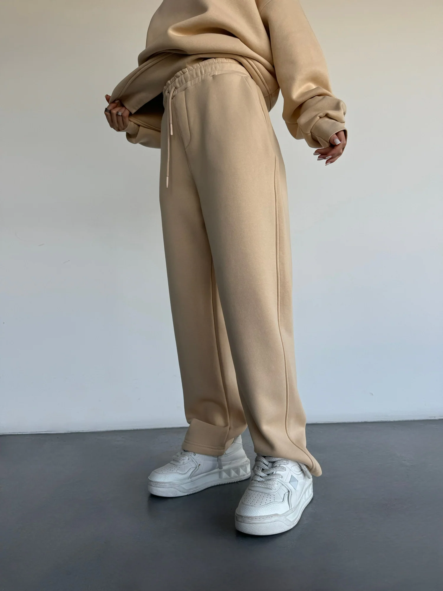 Basic Trousers - Beige - Image 4