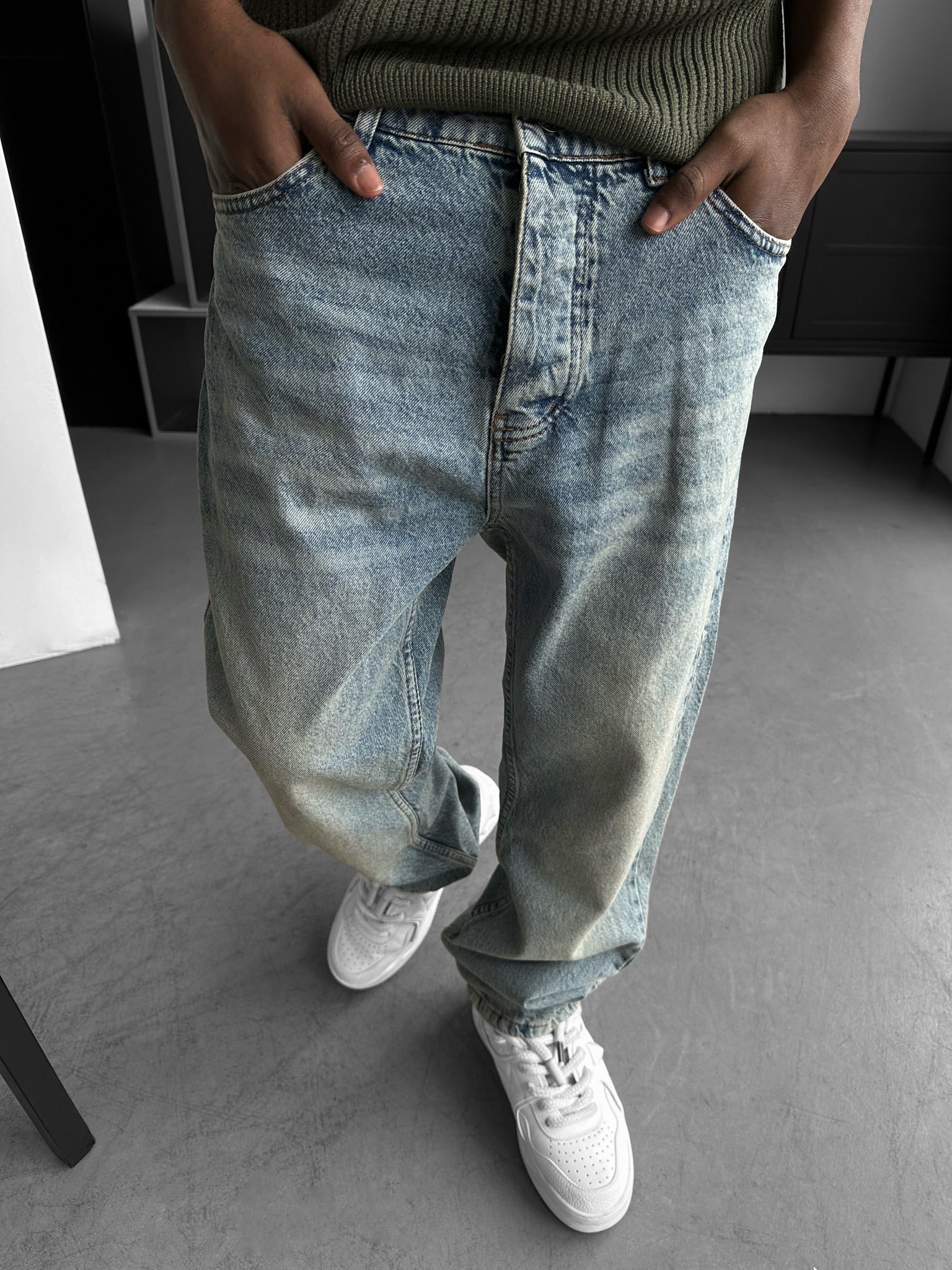 Boyfriend Fit Jeans - Dark Blue