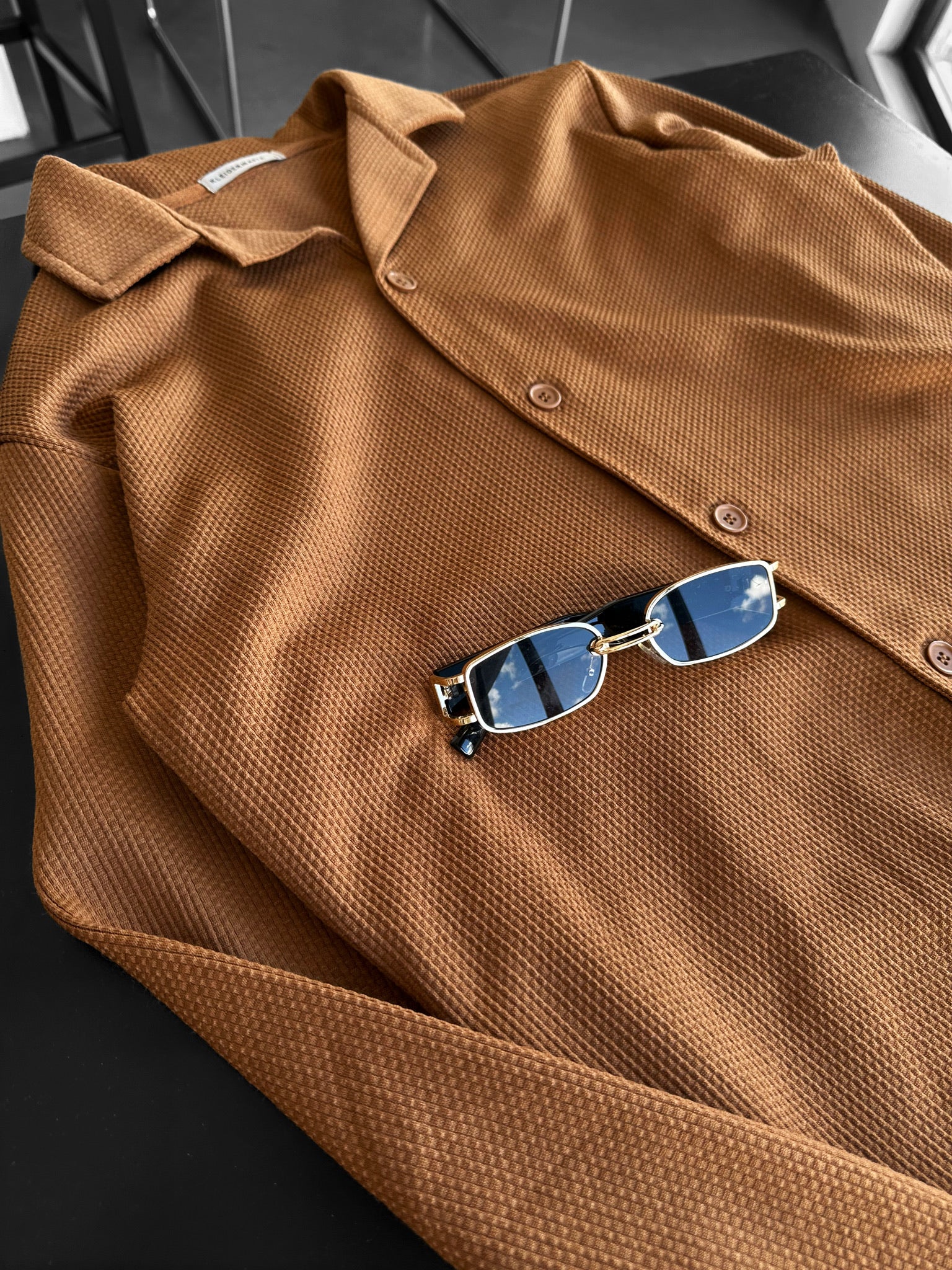 Comfort Suit Shirt - Camel - Image 4