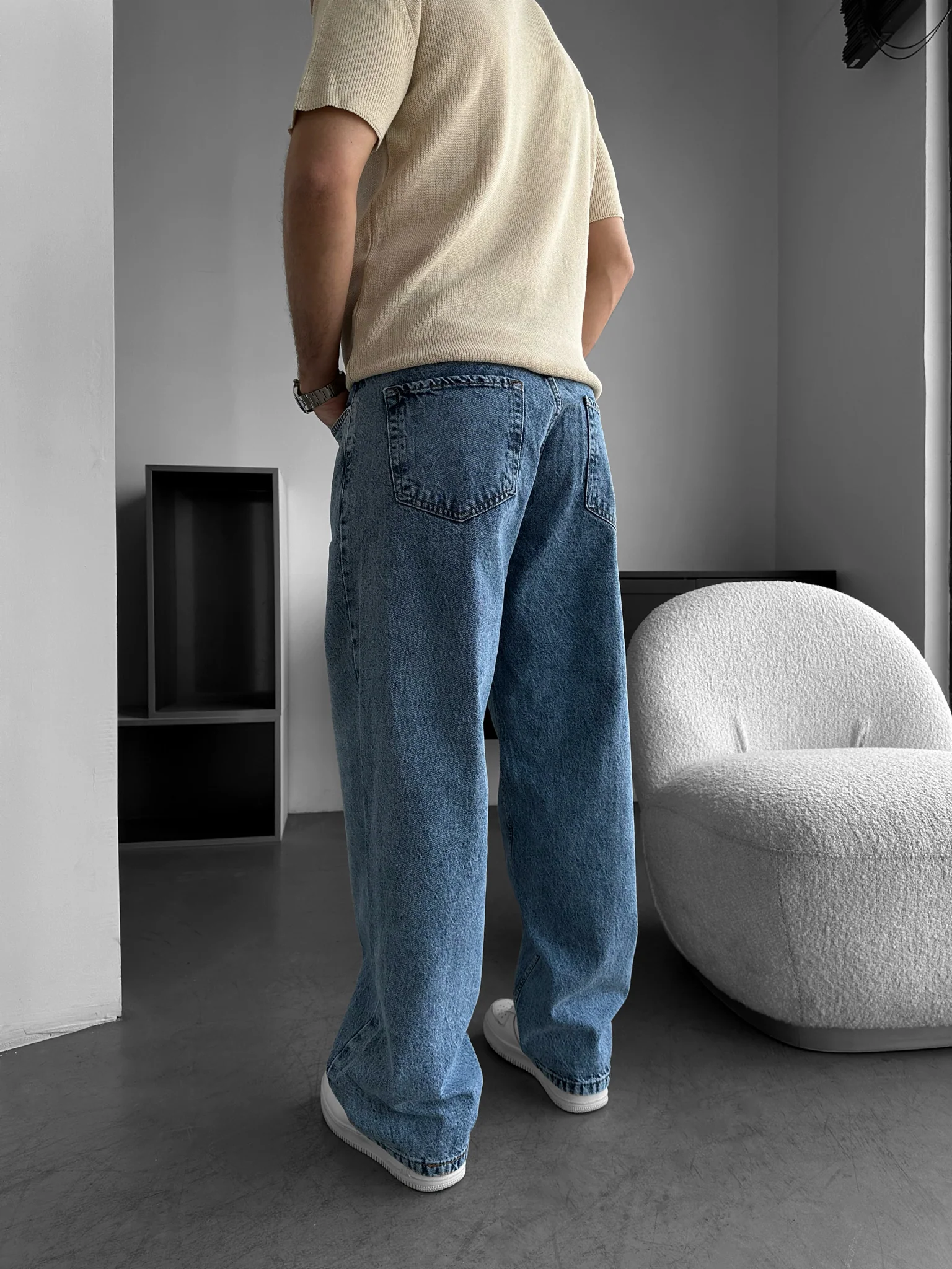 Front Line Baggy Jeans - Washed Blue - Image 5