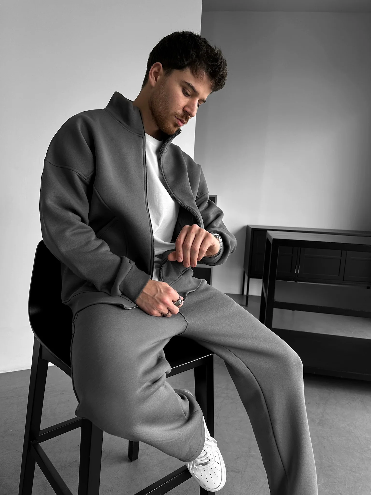 Loose Fit Basic Zipper Jacket - Anthracite - Image 2