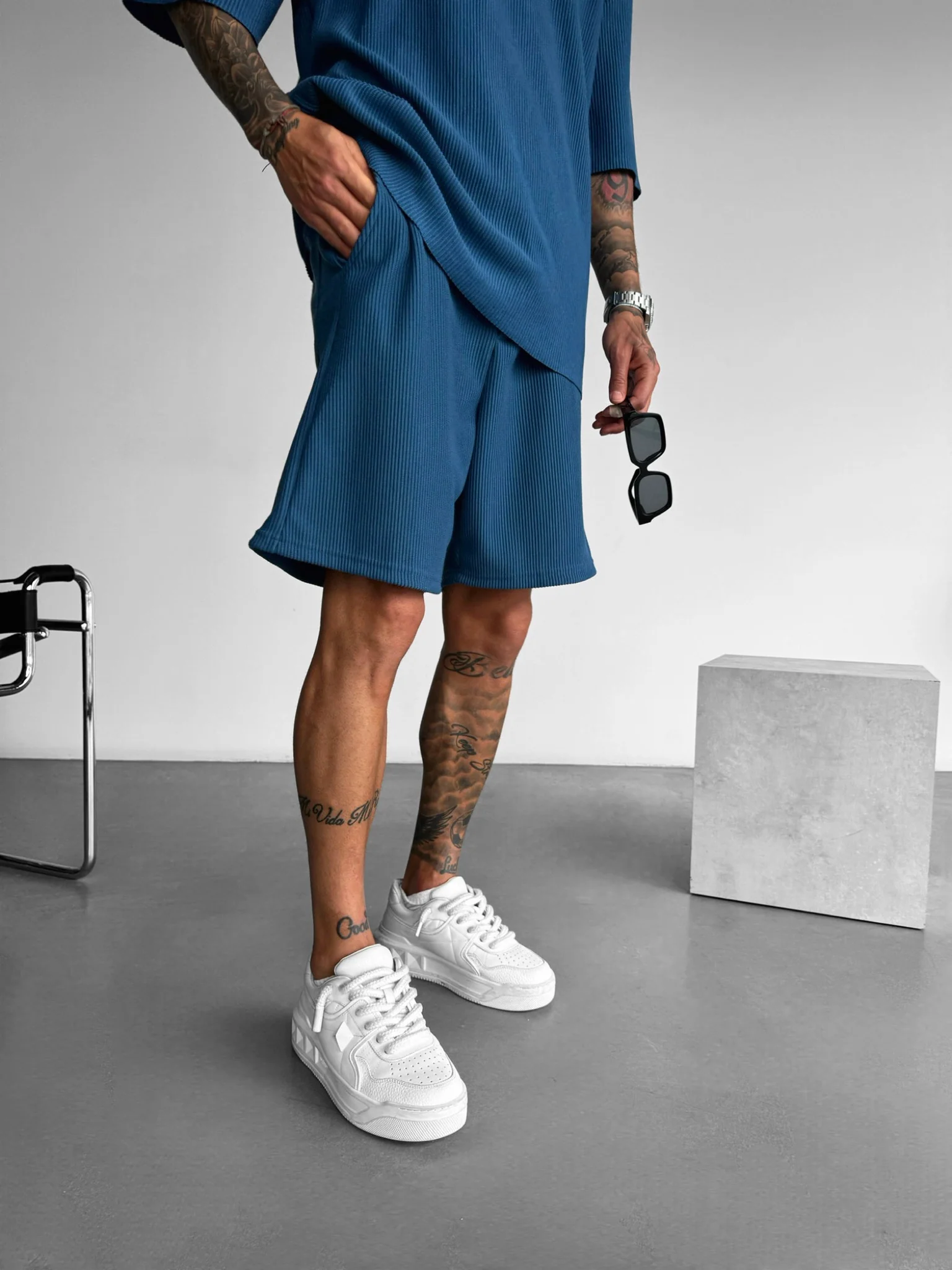 Loose Fit Cord Shorts - Indigo - Image 2