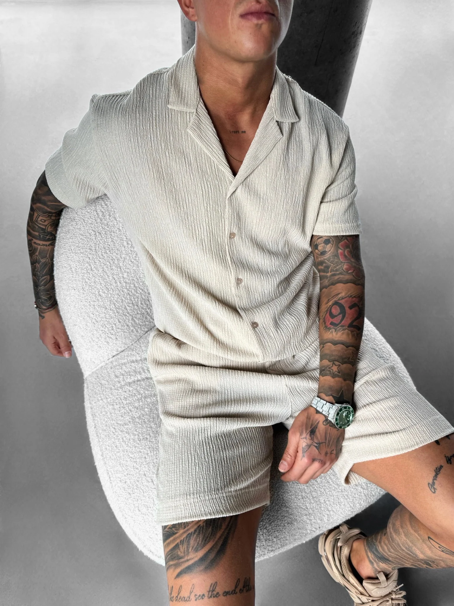 Loose Fit Crepe Shorts - Beige - Image 2