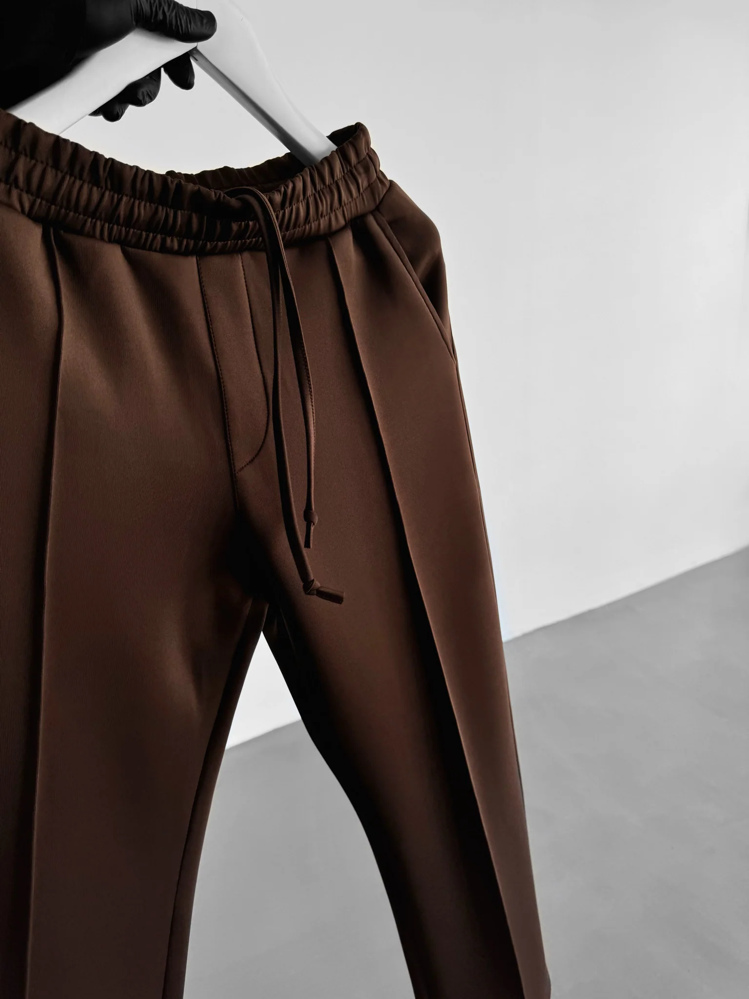 Loose Fit Diver Fabric Trousers - Brown - Image 4