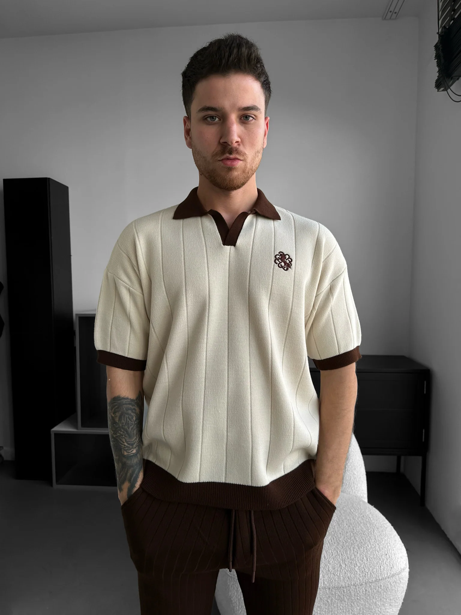 Loose Fit Embroidered Polo T-shirt - Cremé
