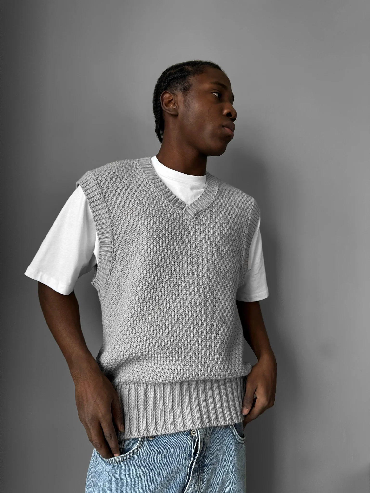 Loose Fit Knotted V Neck Pullunder - Grey - Image 3