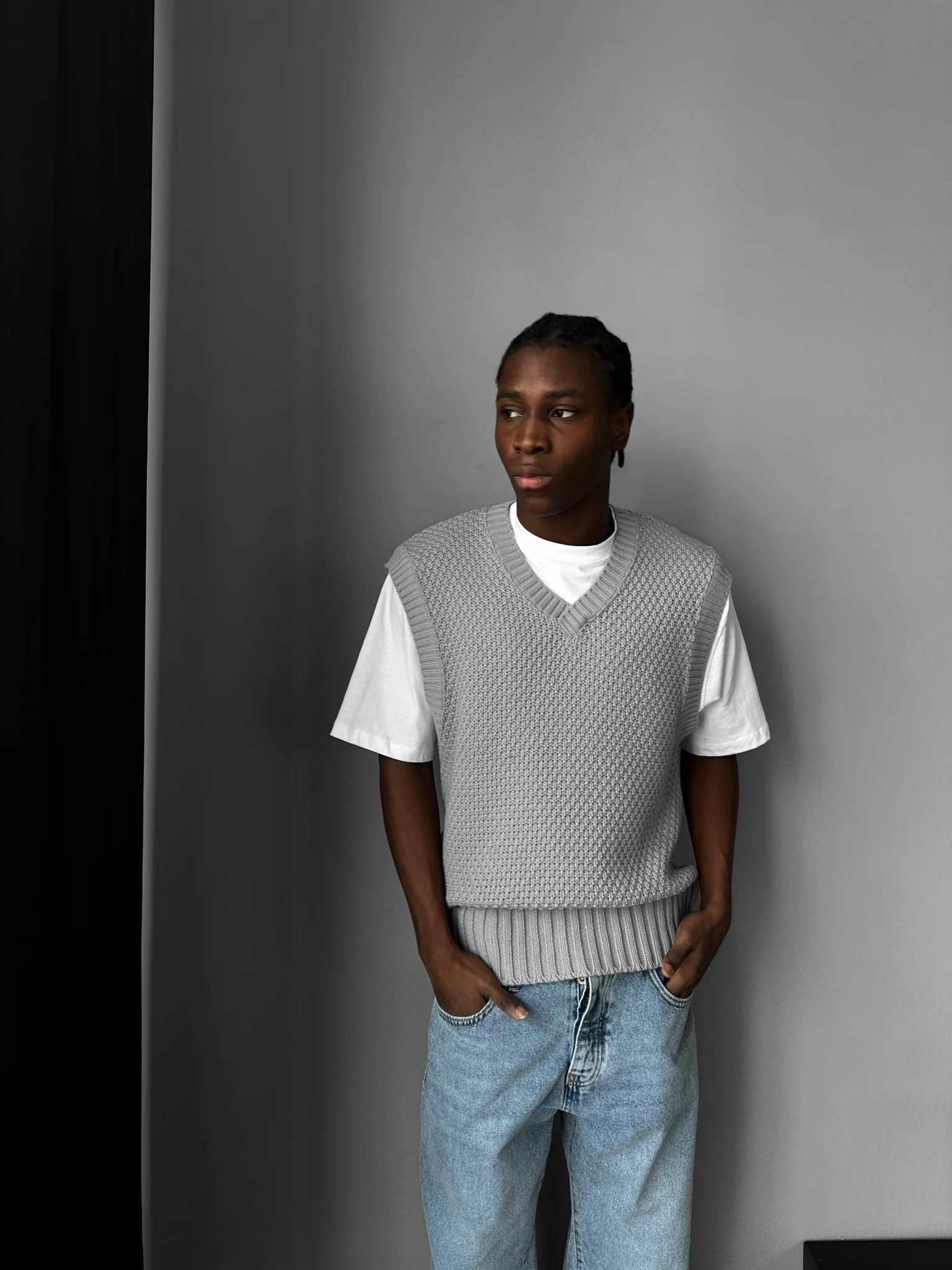 Loose Fit Knotted V Neck Pullunder - Grey - Image 4