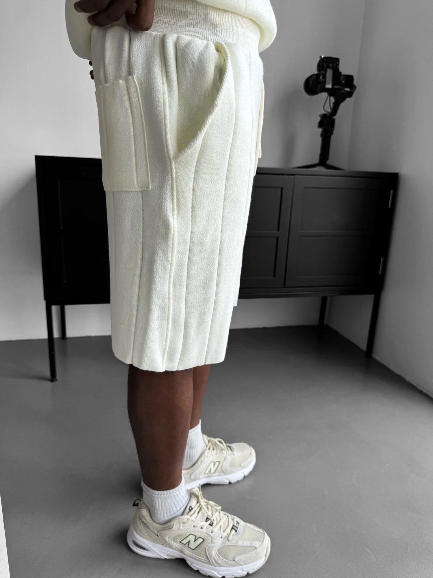 Loose Fit Line Knit Shorts - Ecru - Image 2