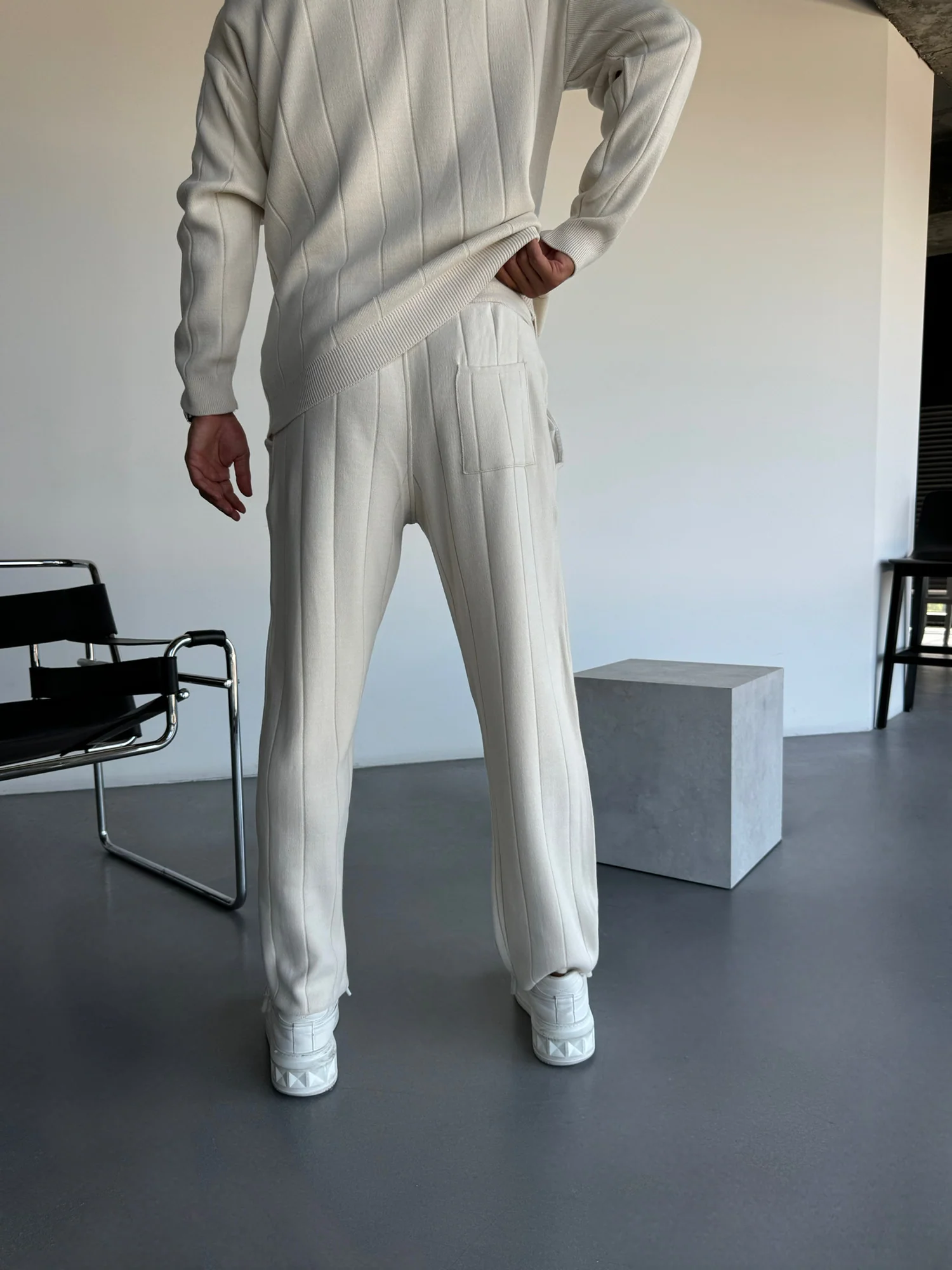 Loose Fit Lines Knit Pants - Stone - Image 4