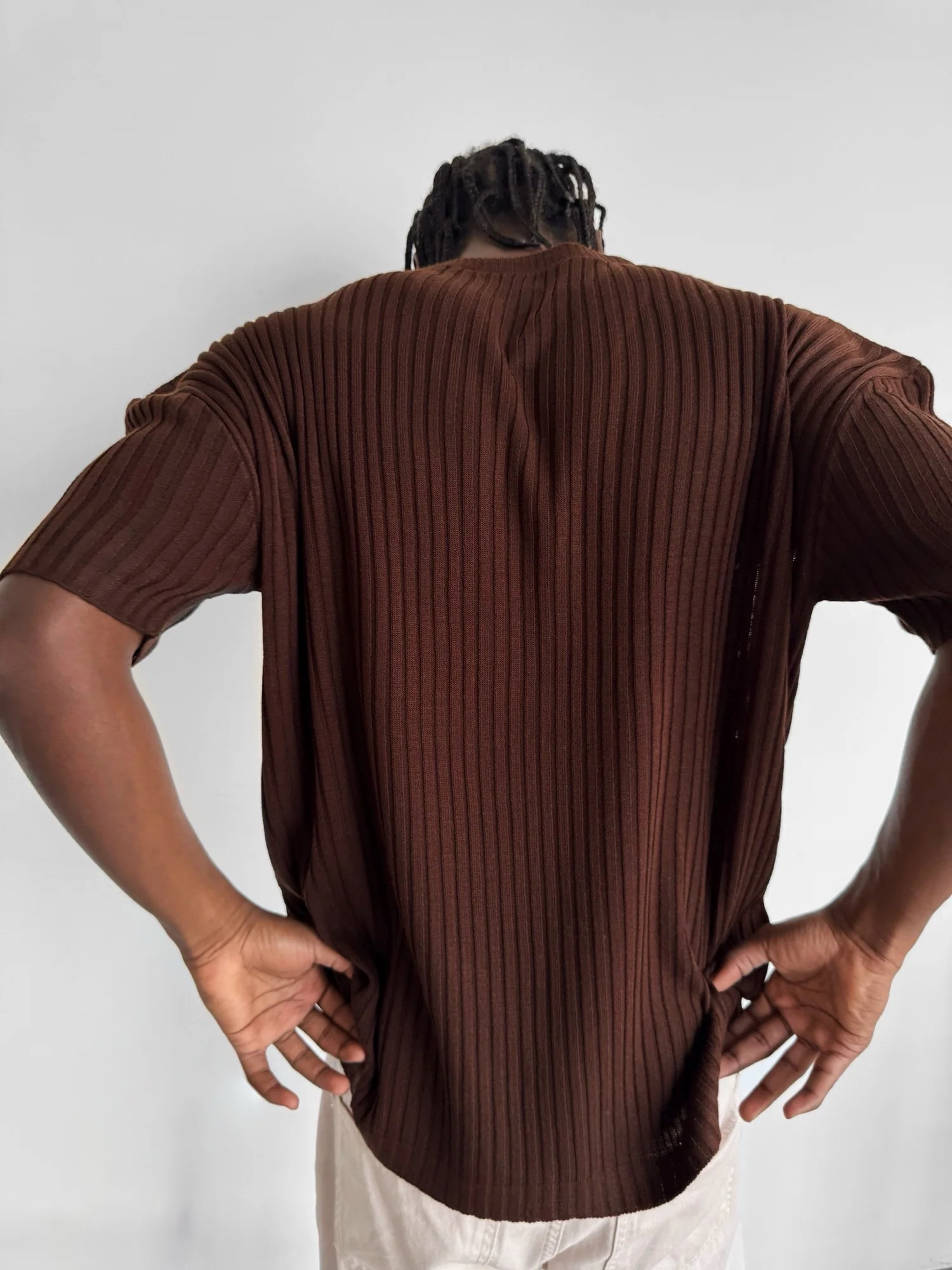 Loose Fit Ribbed Knit T-Shirt - Dark Brown - Image 4