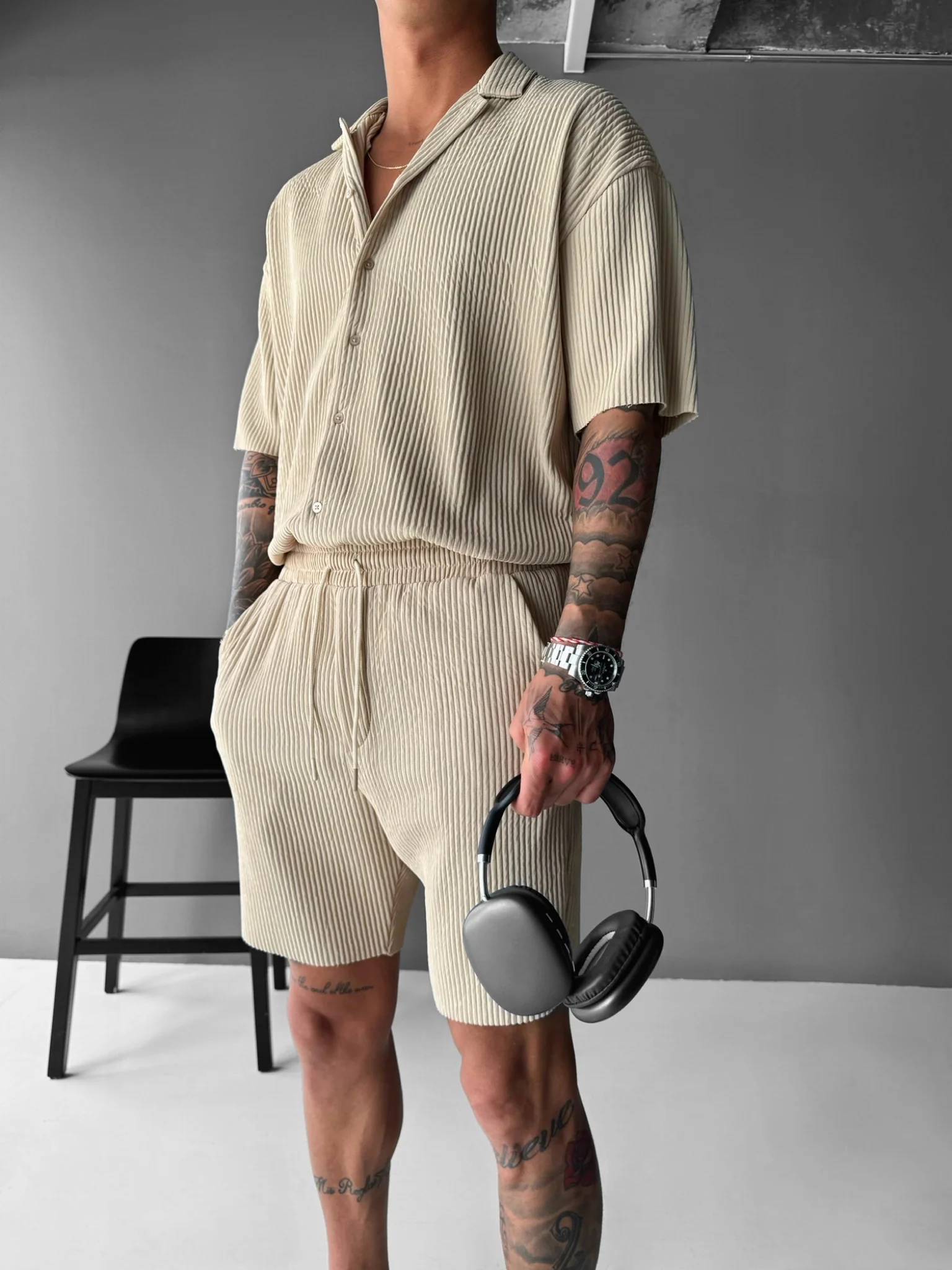 Loose Fit Ribbed Shorts - Beige - Image 2