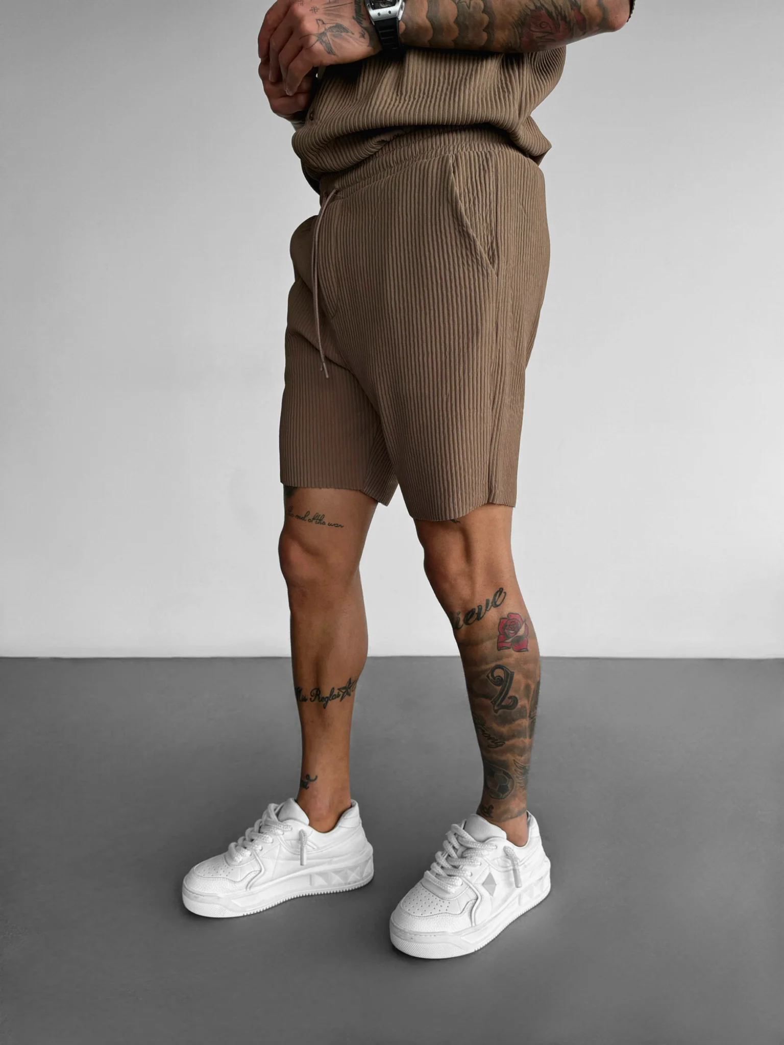 Loose Fit Ribbed Shorts - Brown - Image 2