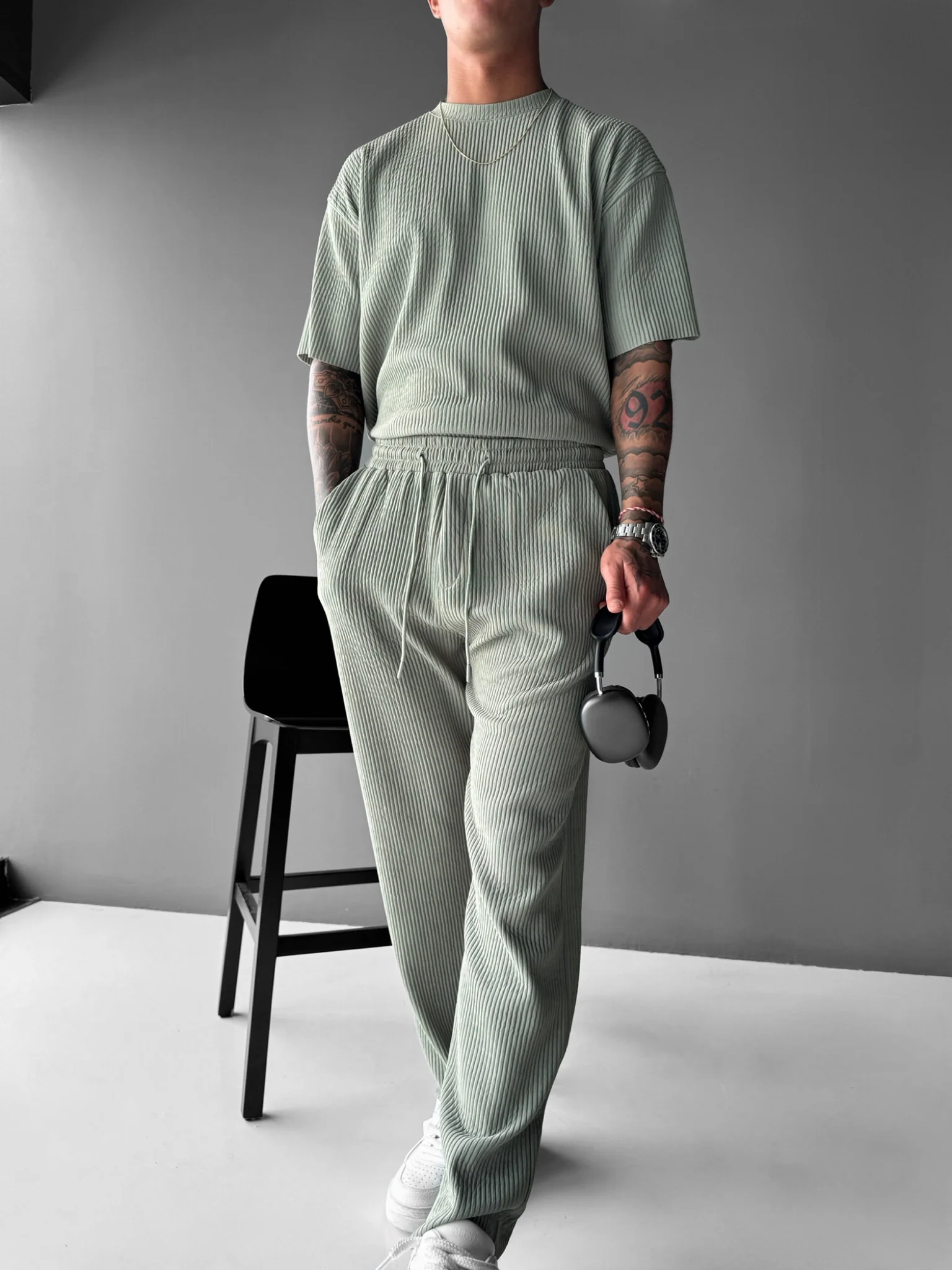 Loose Fit Ribbed Trousers - Green - Image 5