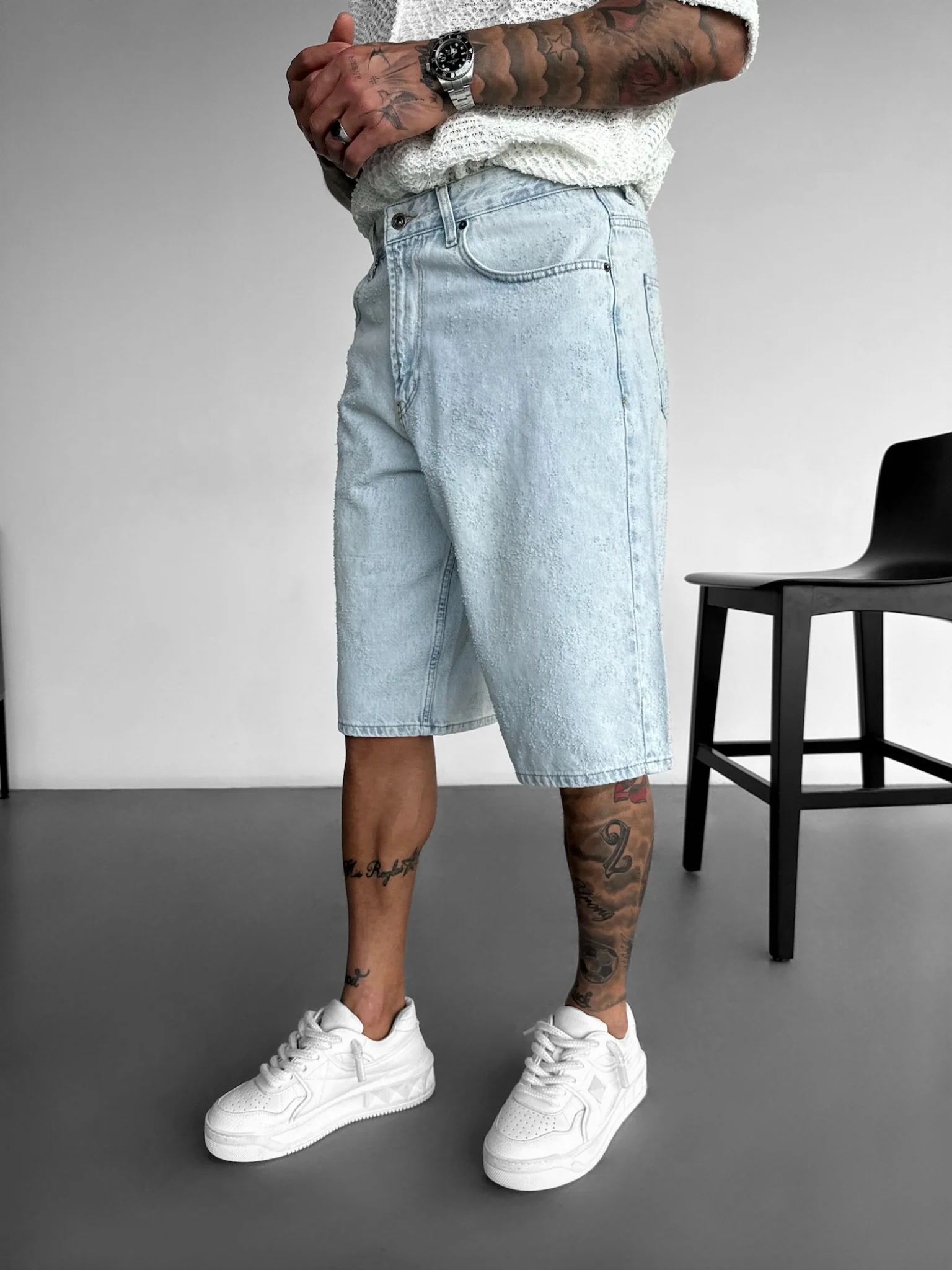 Loose Fit Scrubbed Out Jeans Shorts - Light Blue - Image 2