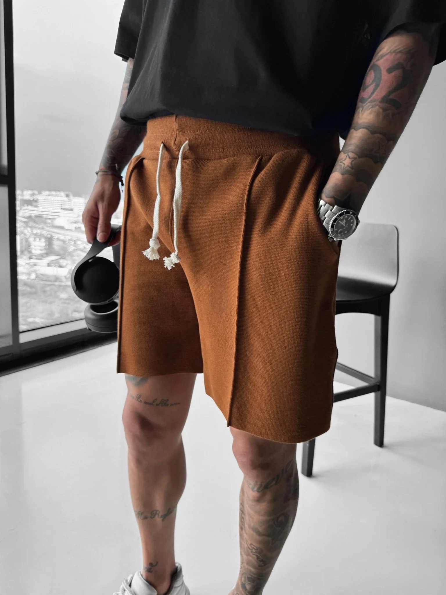 Loose Fit Seam Shorts - Brown - Image 3