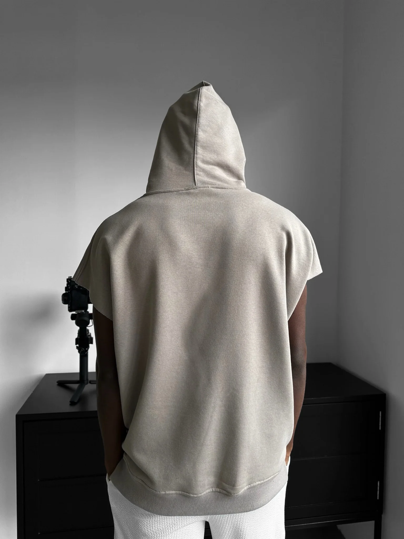 Loose Fit Sleeveless Hoodie - Warm Grey Pale - Image 3