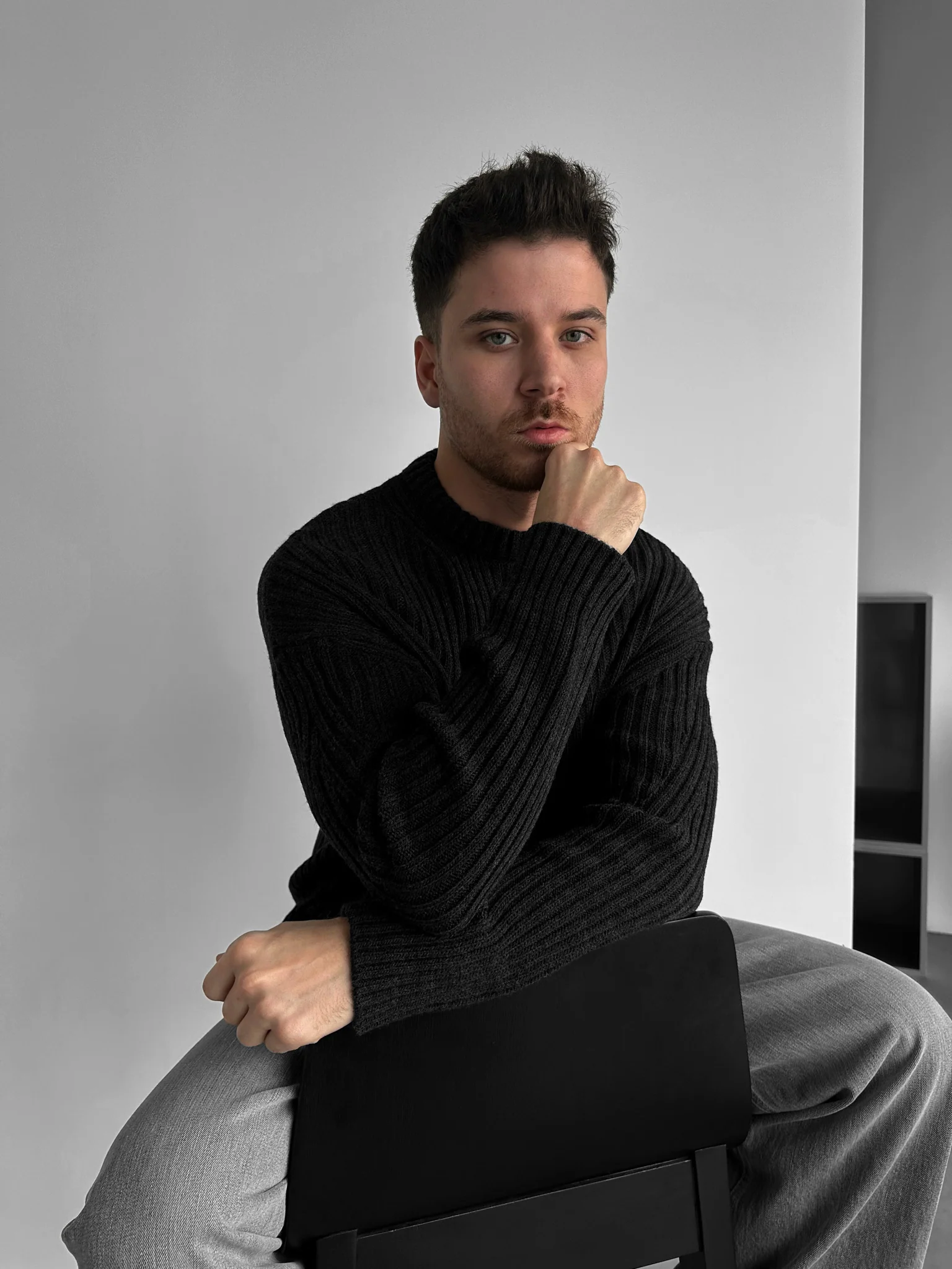 Loose Fit Striped Structure Pullover - Anthracite - Image 3