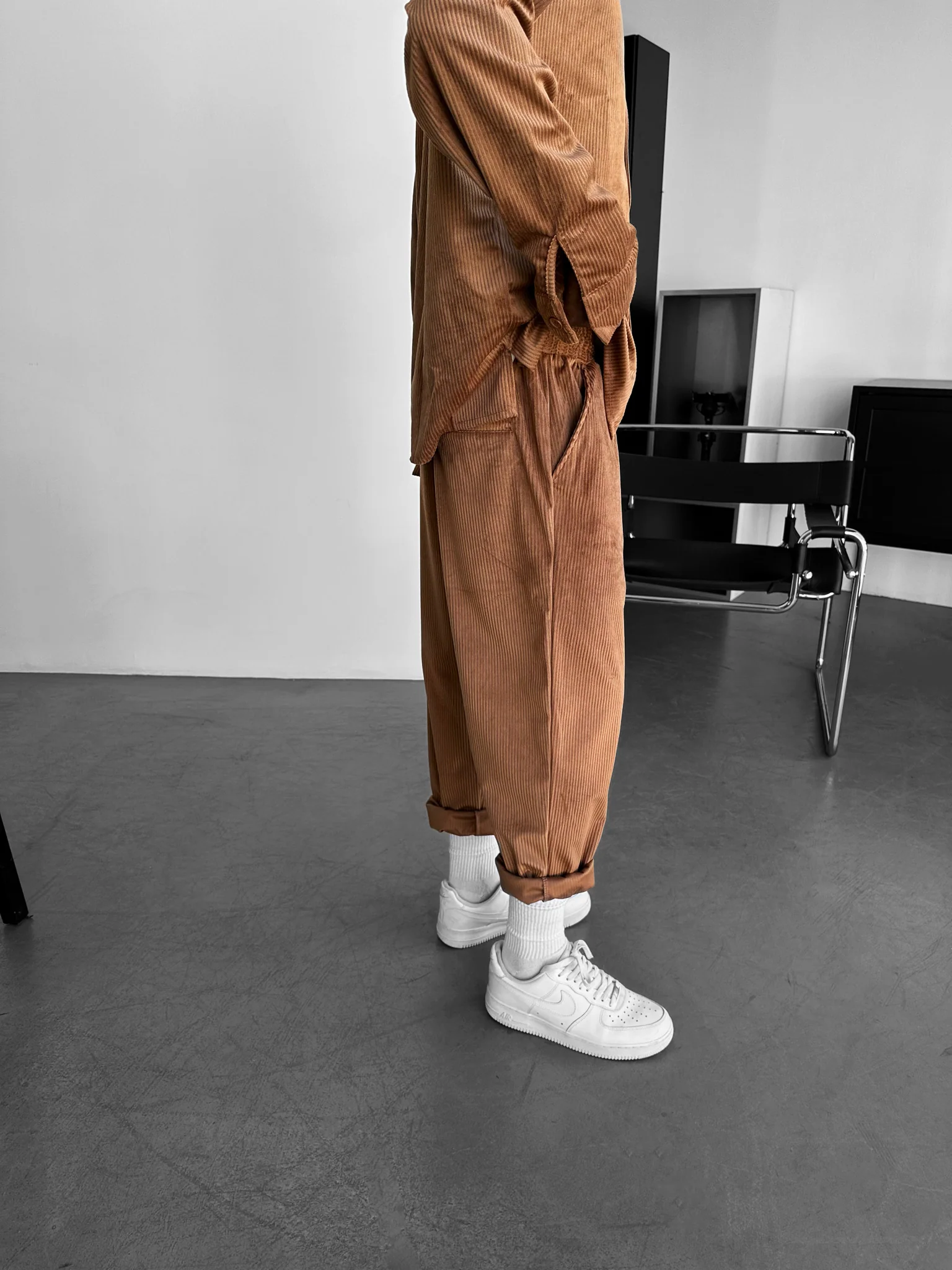 Loose Fit Velvet Trousers - Camel - Image 2