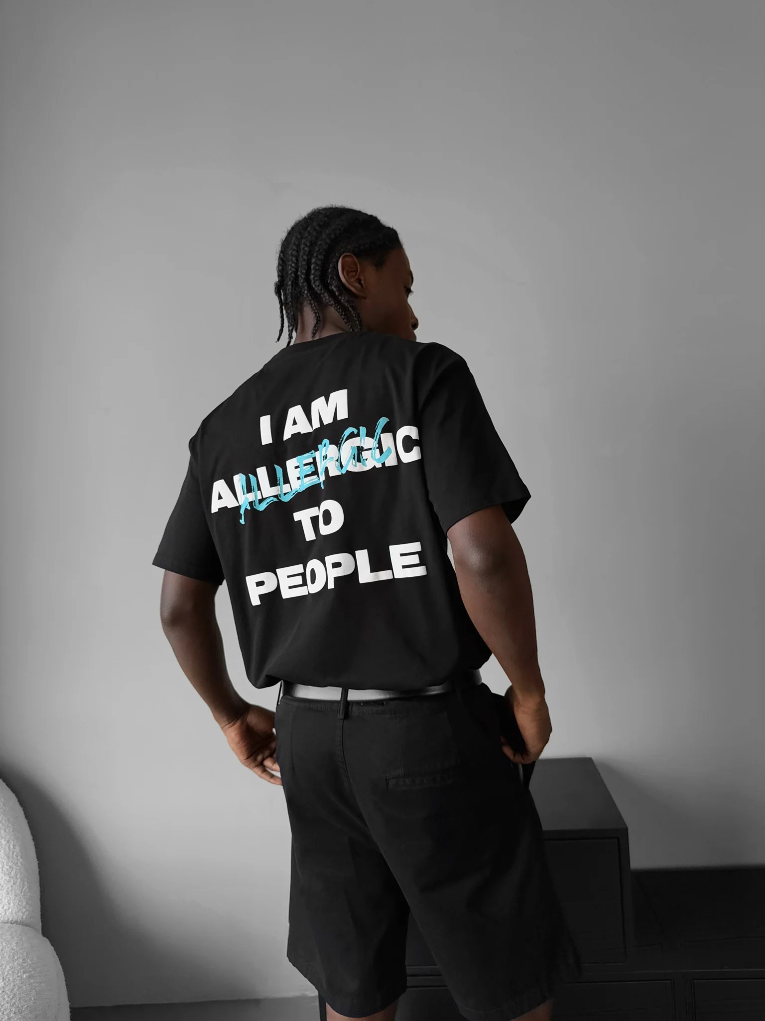 Oversize Allergic T-Shirt - Black - Image 4