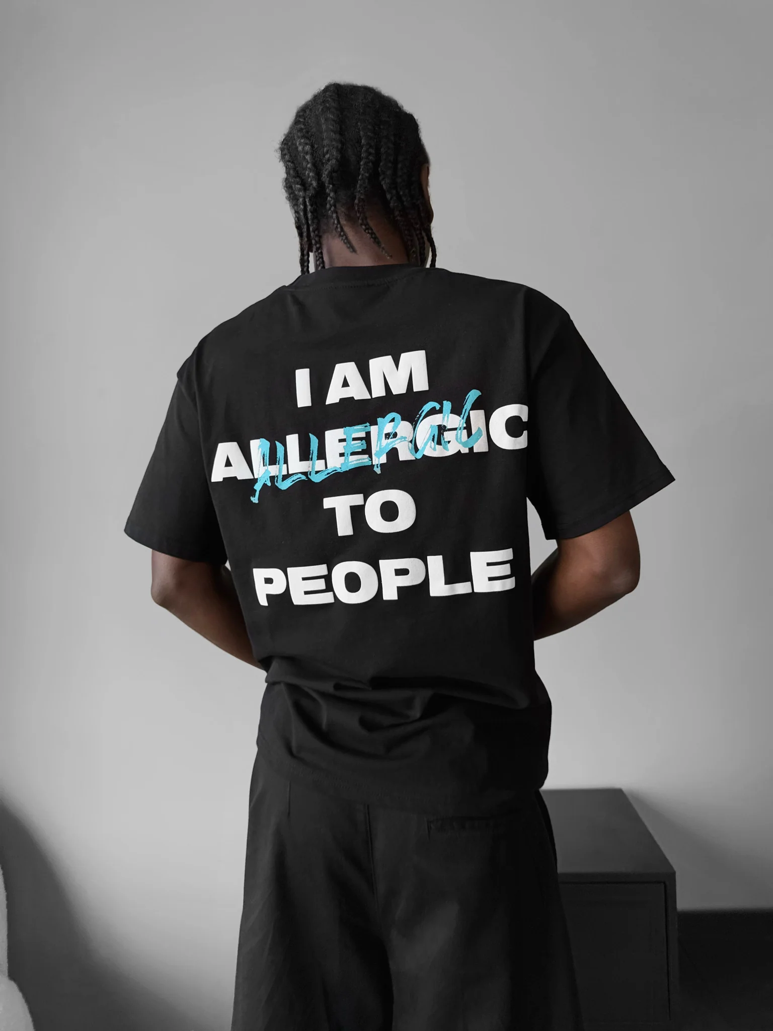 Oversize Allergic T-Shirt - Black - Image 5