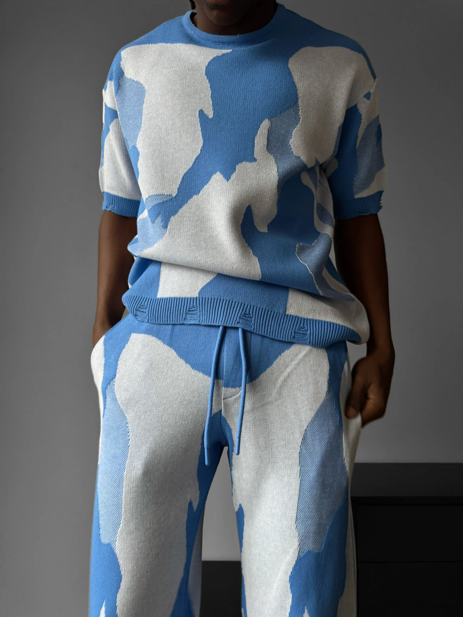 Oversize Alpenglow Knit T-Shirt - Blue - Image 3