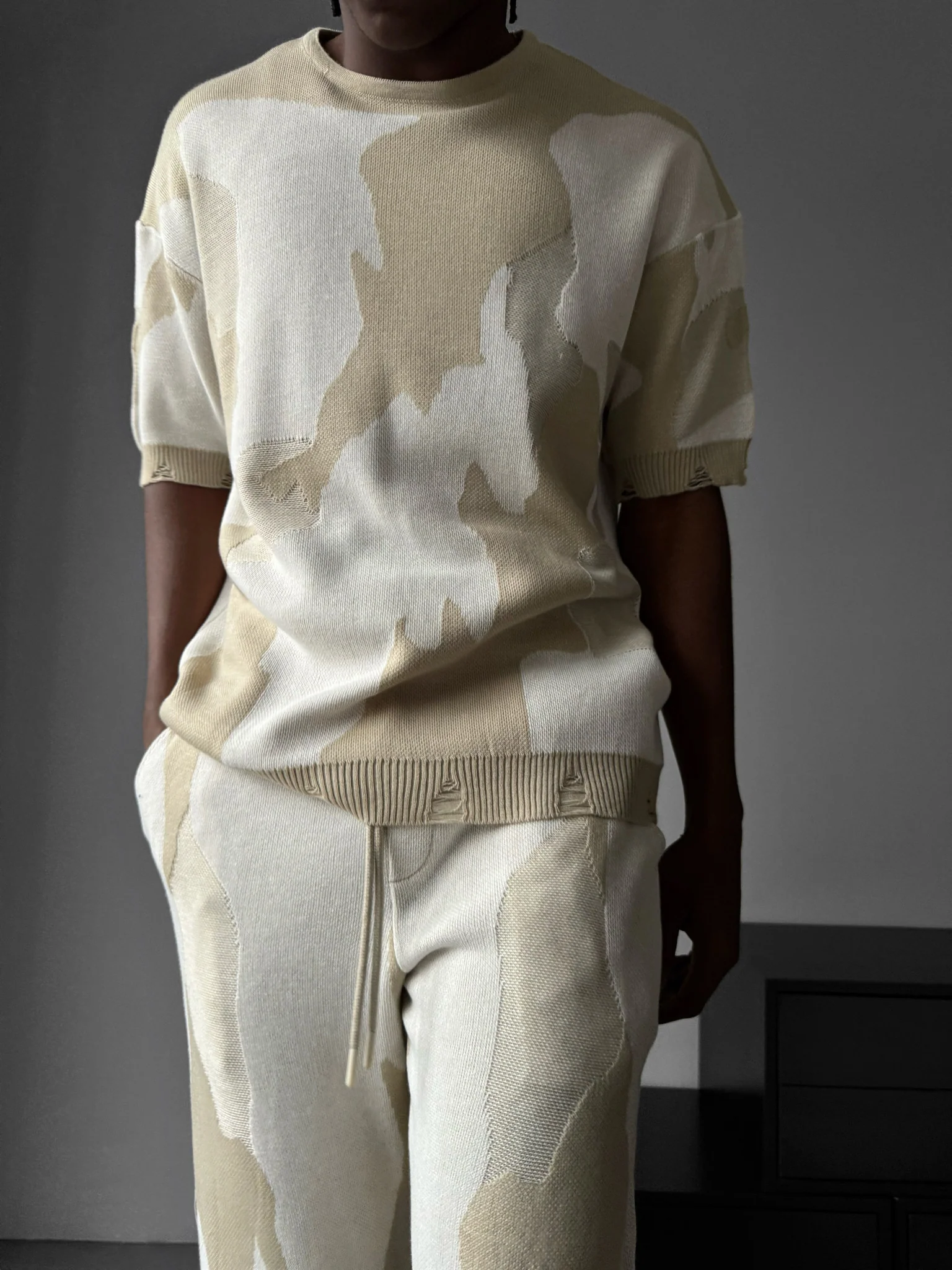 Oversize Alpenglow Knit T-Shirt - Stone - Image 2