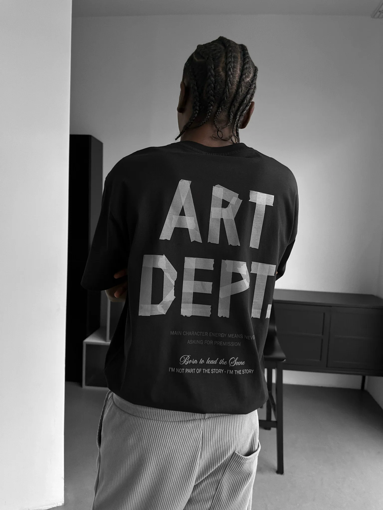 Oversize Art Dept. T-shirt - Black and Anthracite - Image 3