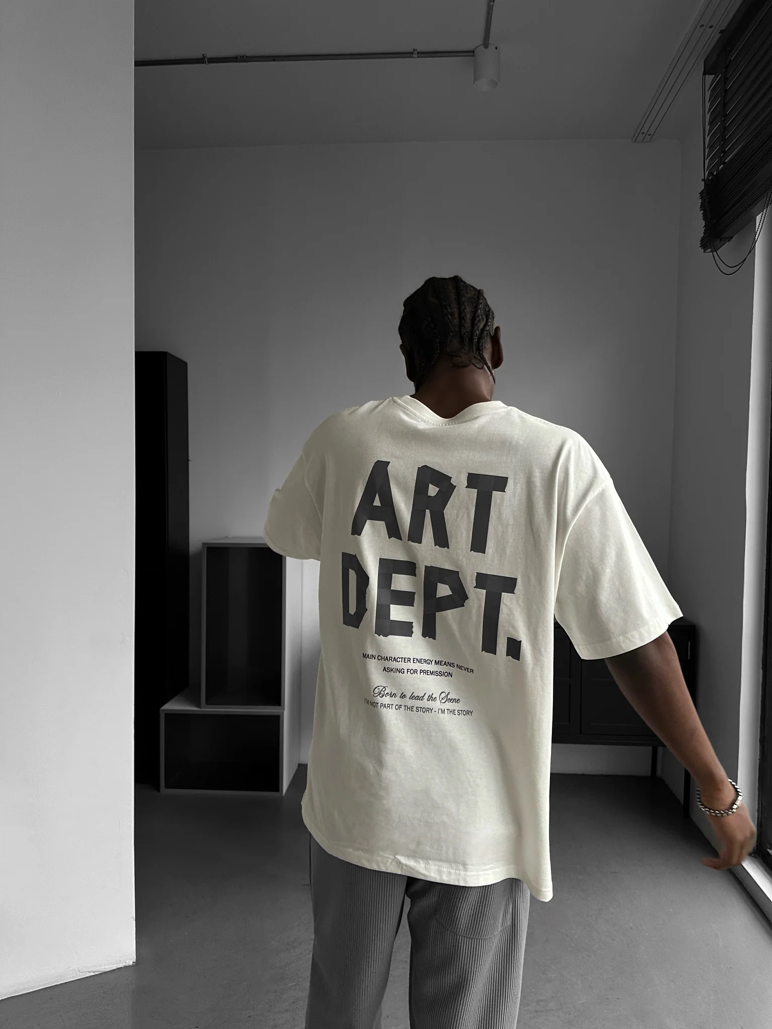 Oversize Art Dept. T-shirt - Ecru - Image 3