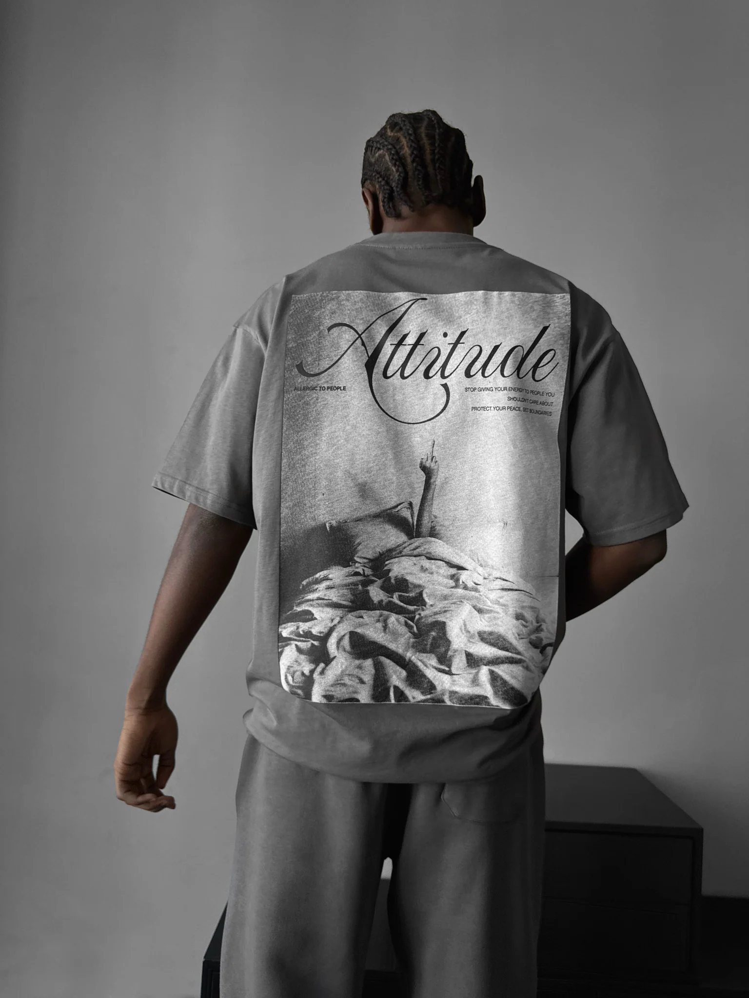 Oversize 'Attitude' T-Shirt - Anthracite - Image 5