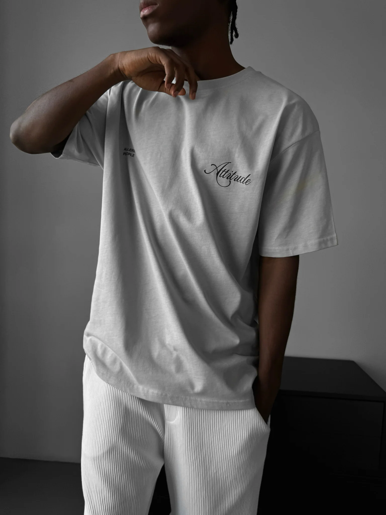Oversize 'Attitude' T-Shirt - Grey - Image 2