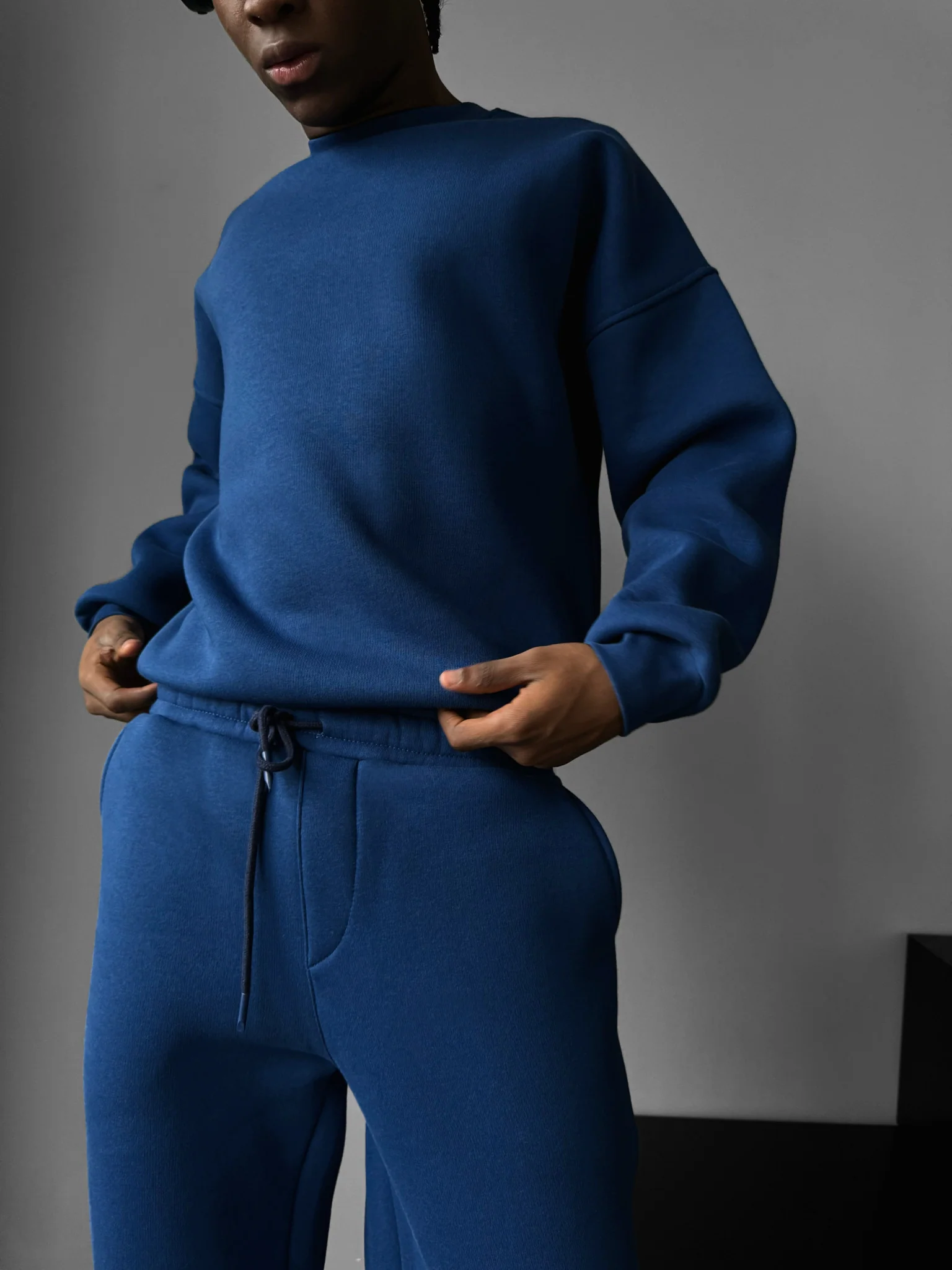 Oversize Basic Sweater - Navy Peony - Image 3