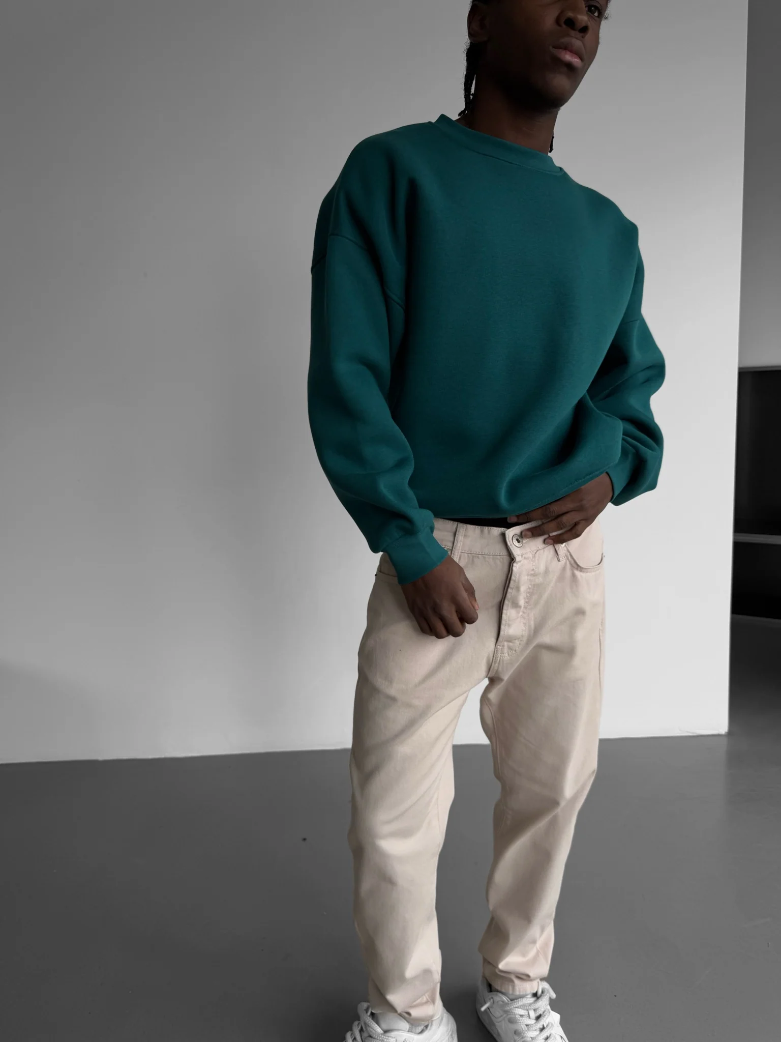 Oversize Basic Sweater - Sea Moss - Image 3