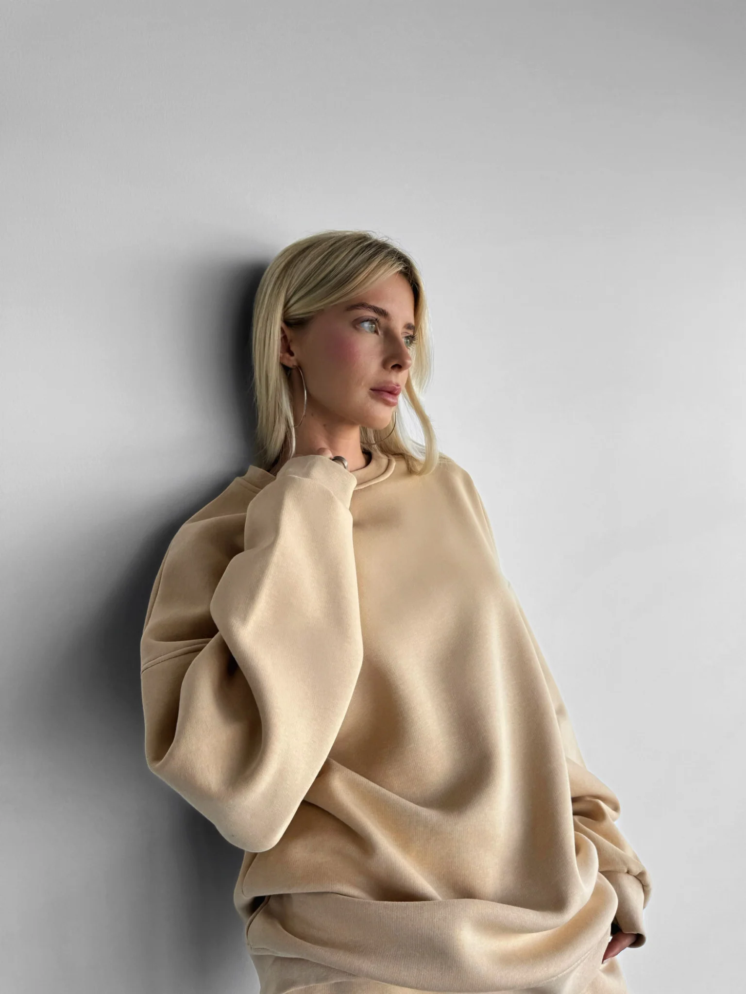 Oversize Basic Sweatshirt - Beige - Image 2