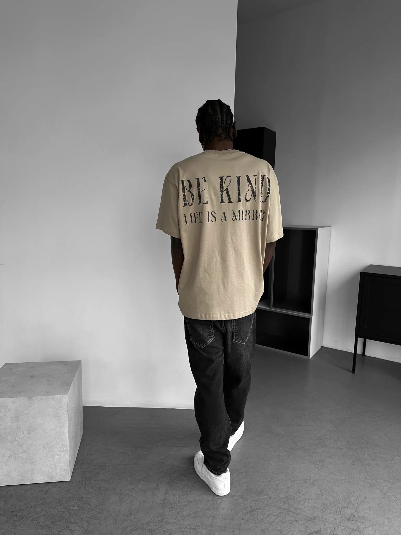 Oversize Be Kind T-shirt - Stone - Image 3