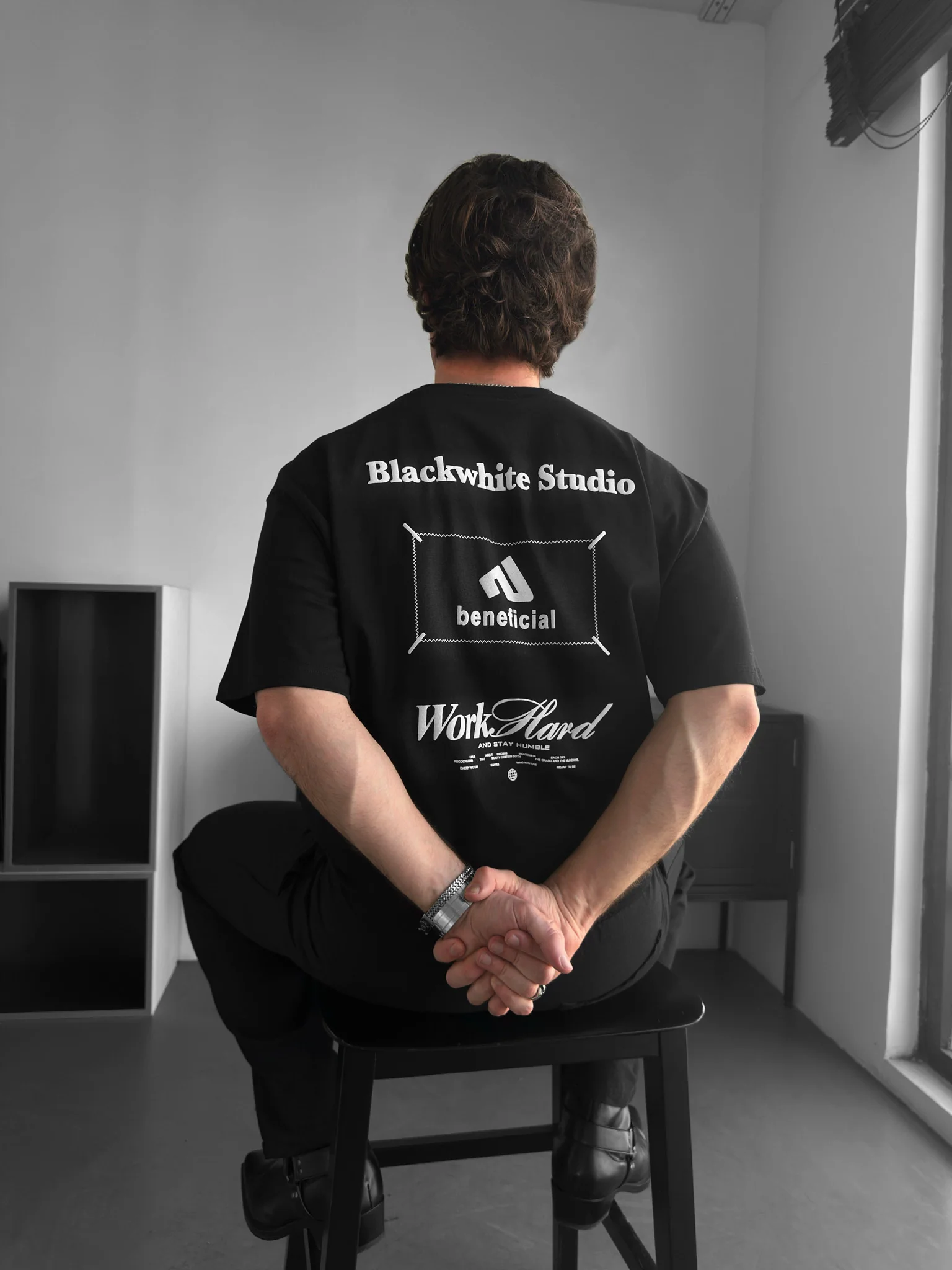 Oversize Beneficial T-shirt - Black - Image 2