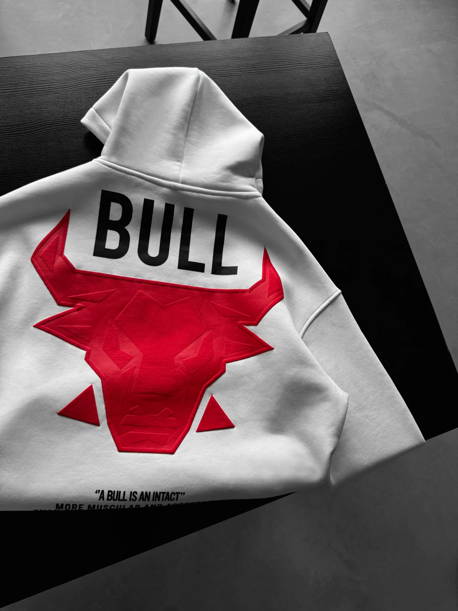 Oversize Bull Hoodie - Off White - Image 4