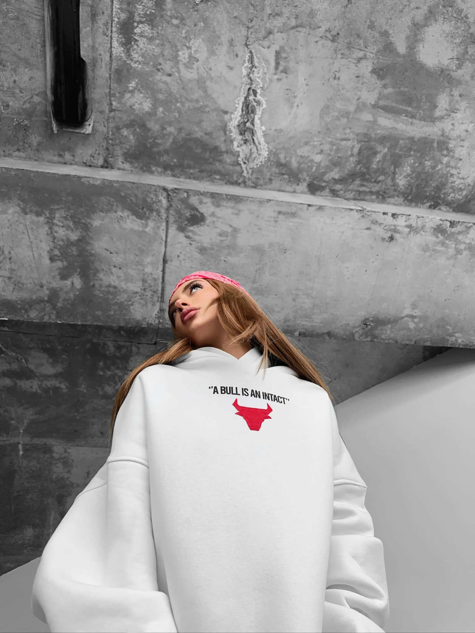 Oversize Bull Hoodie - Off White - Image 6