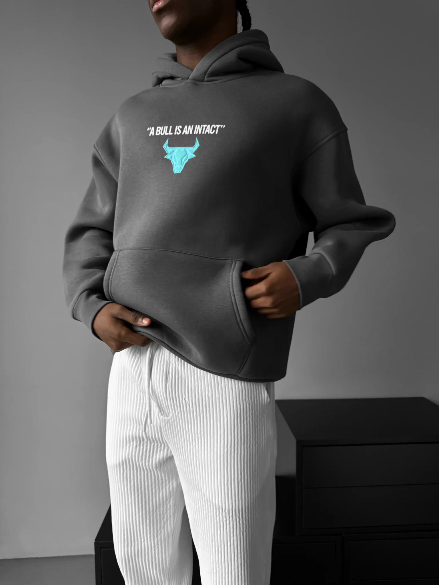 Oversize Bull Hoodie - Tornado Grey - Image 2