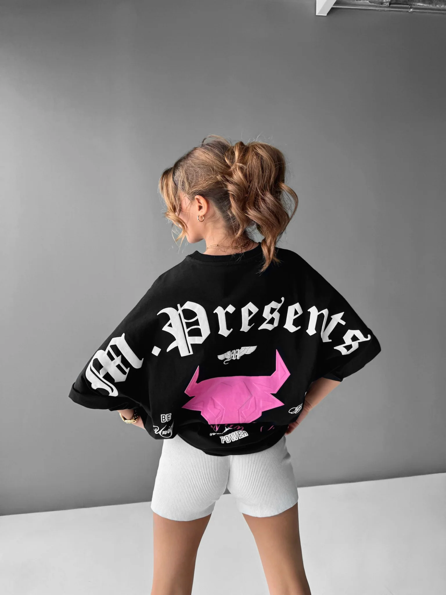 Oversize Bull Worldwide T-shirt - Black and Lila - Image 2