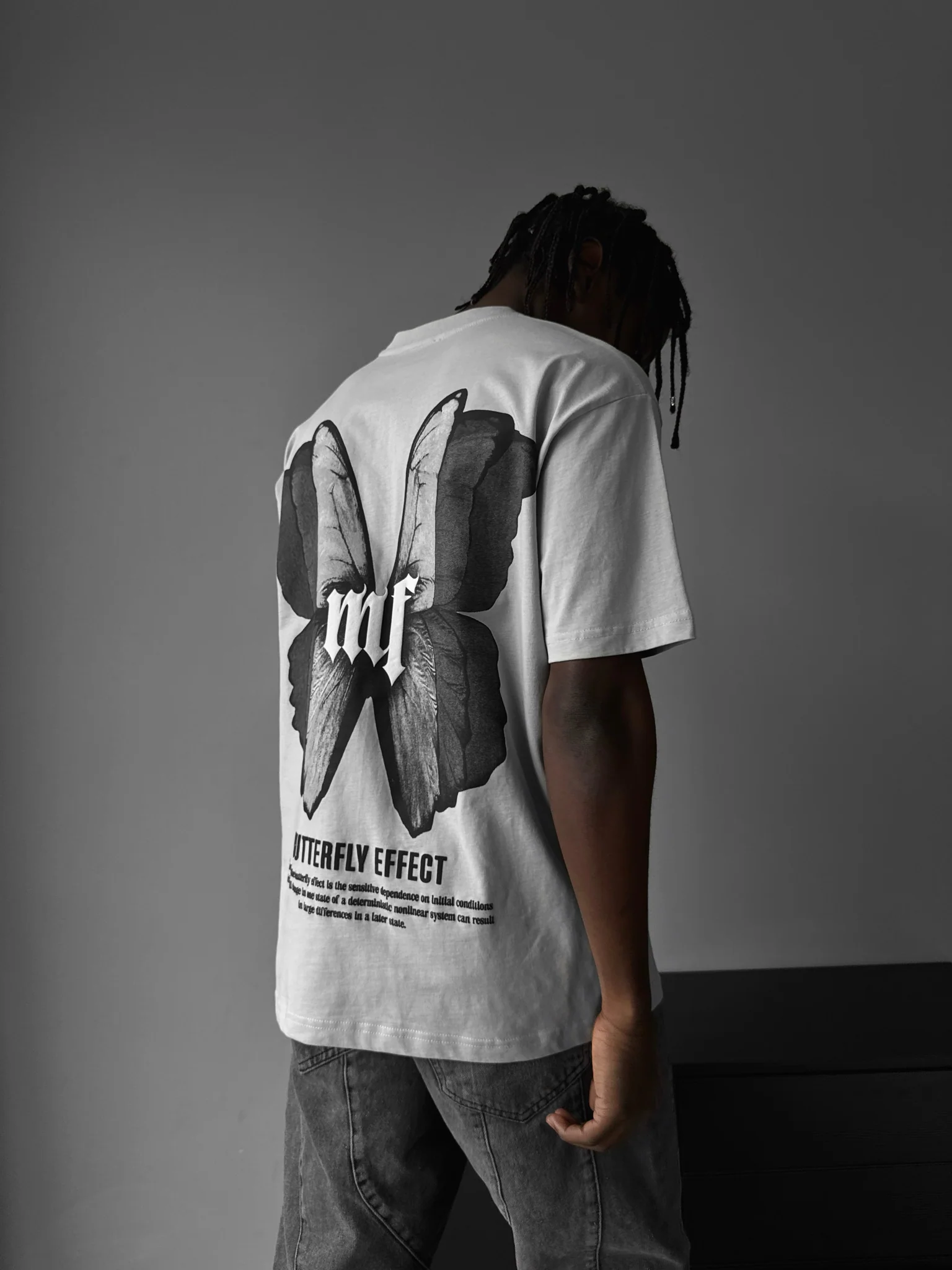 Oversize 'Butterfly Effect' T-Shirt - Grey - Image 3