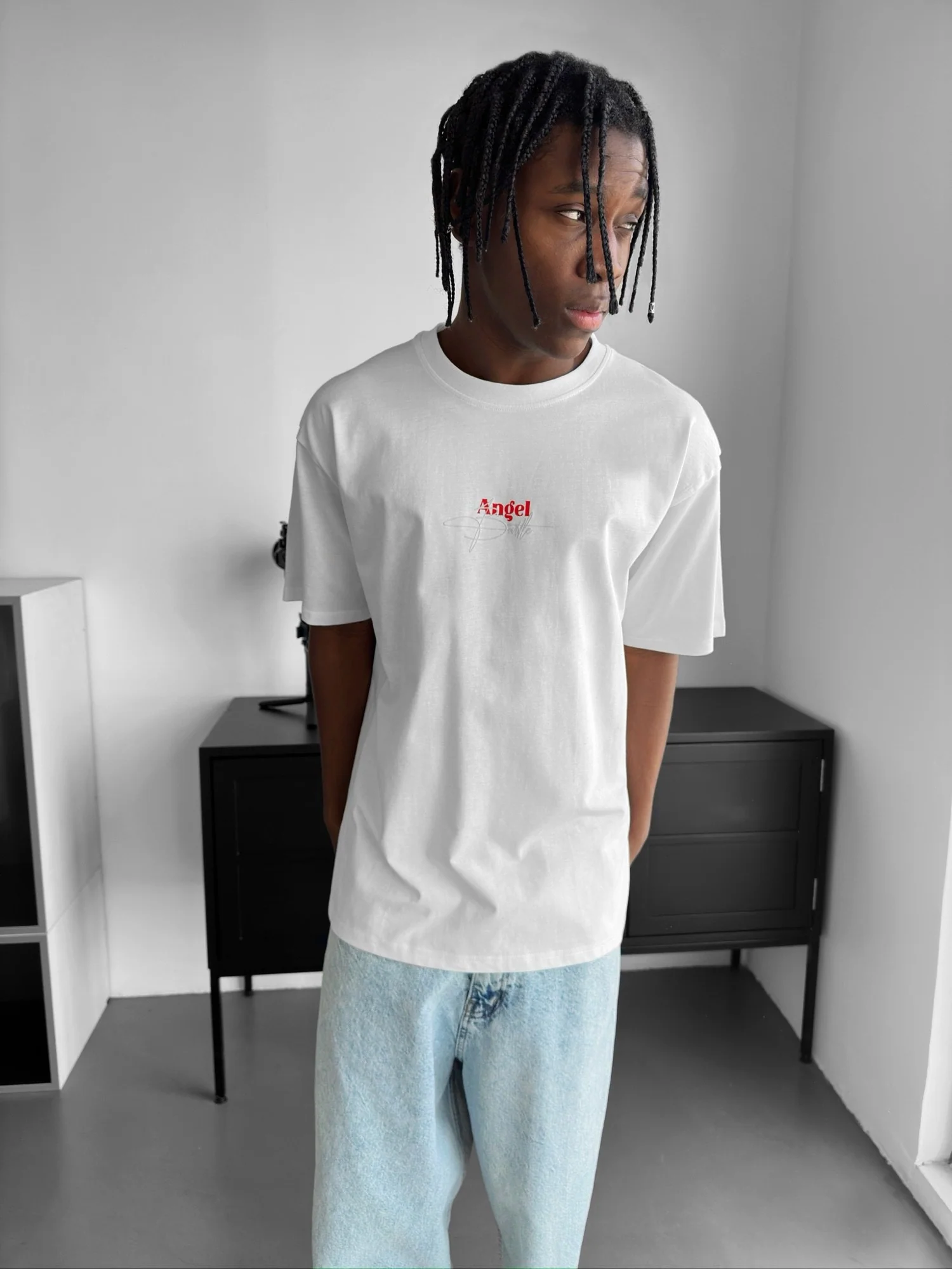 Oversize Carpet Angel T-Shirt - Ecru - Image 2