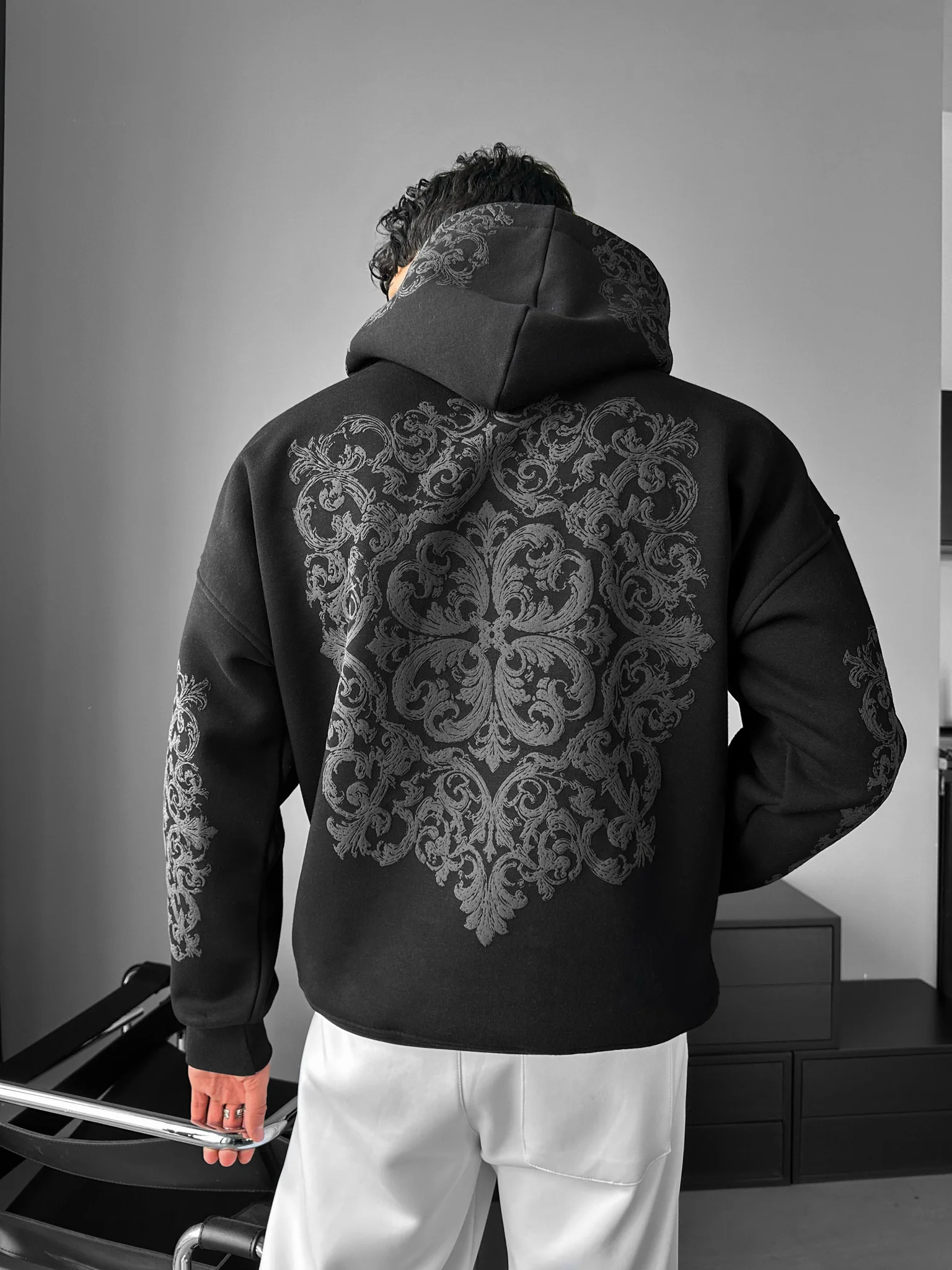 Oversize Carpet Pattern Hoodie - Black and Anthracite - Image 2