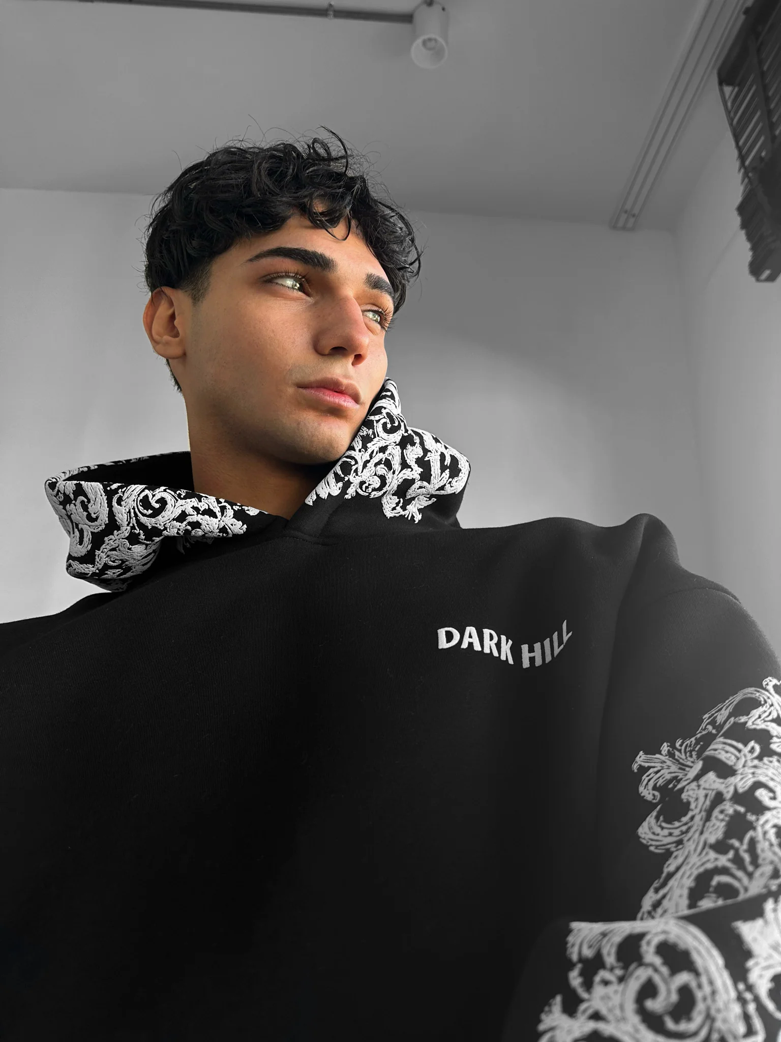 Oversize Carpet Pattern Hoodie - Black and White - Image 3