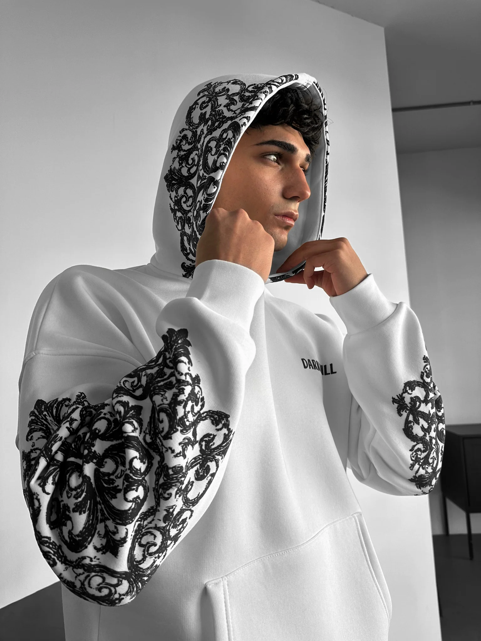 Oversize Carpet Pattern Hoodie - White - Image 4