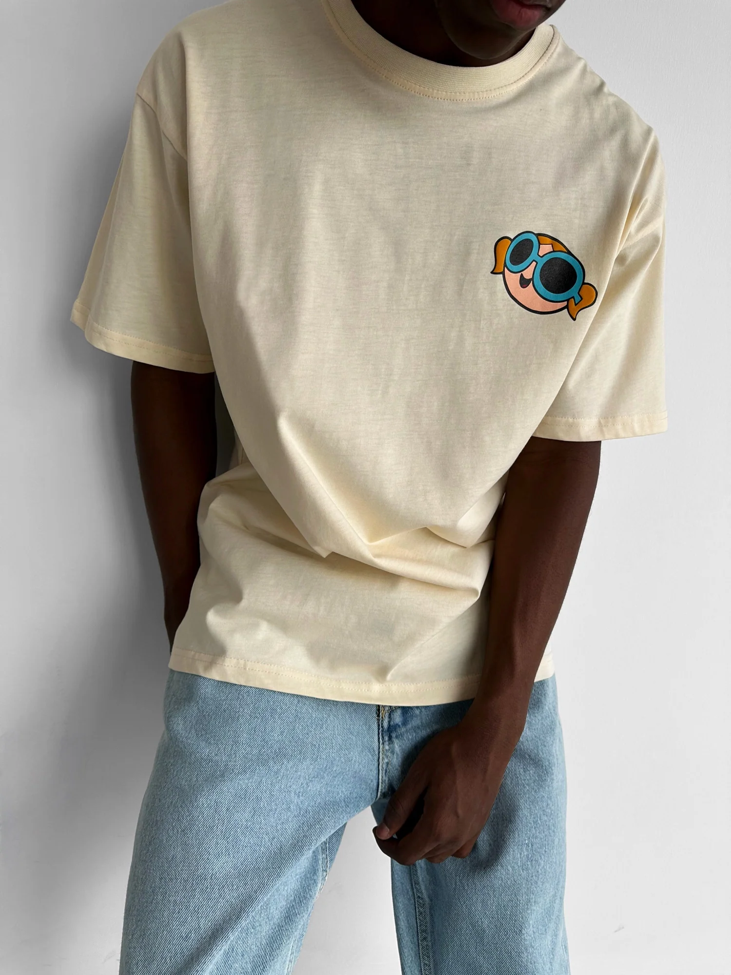 Oversize Comic T-Shirt - Antique White - Image 3